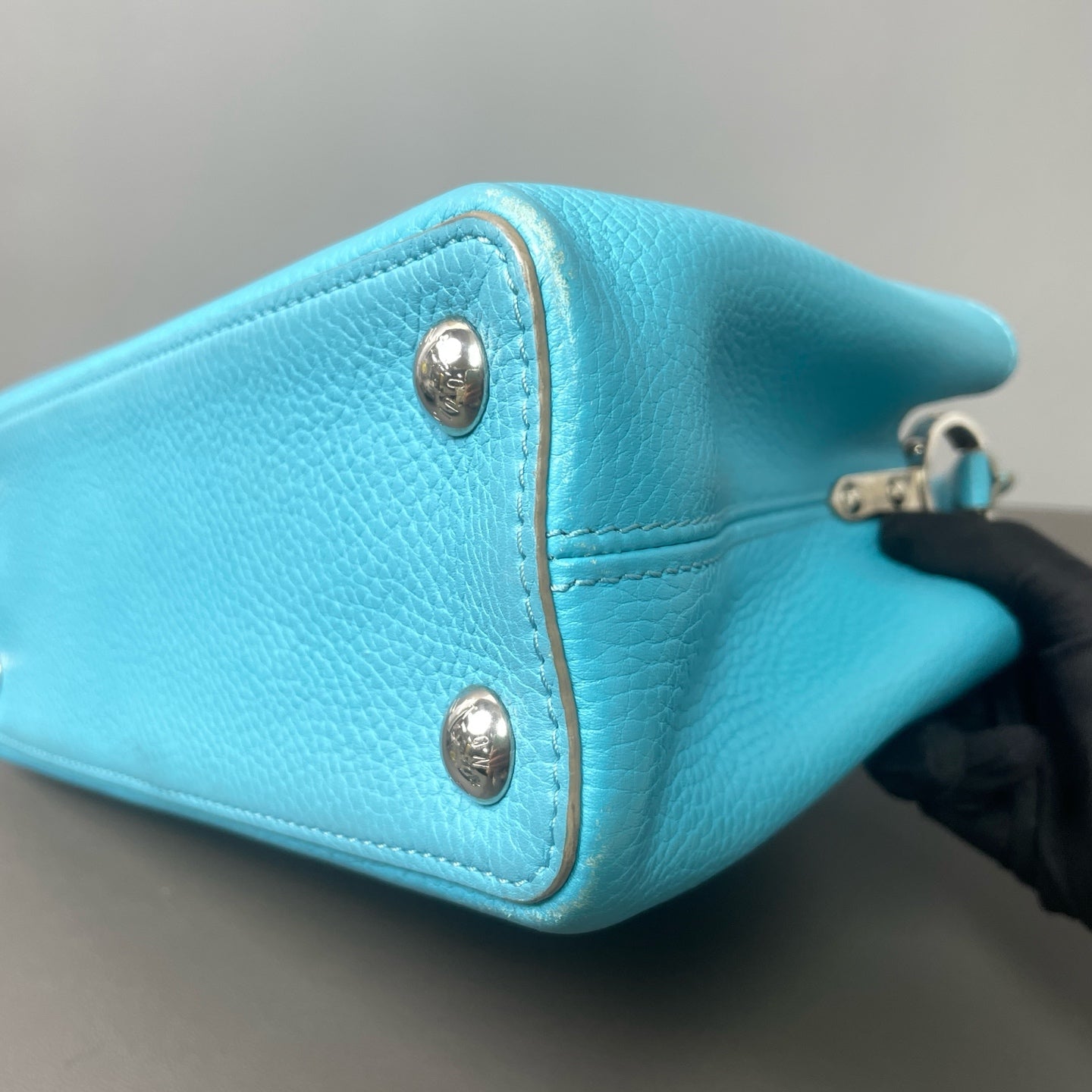 Louis Vuitton - Capucines - Grained leather - Blue - (small)