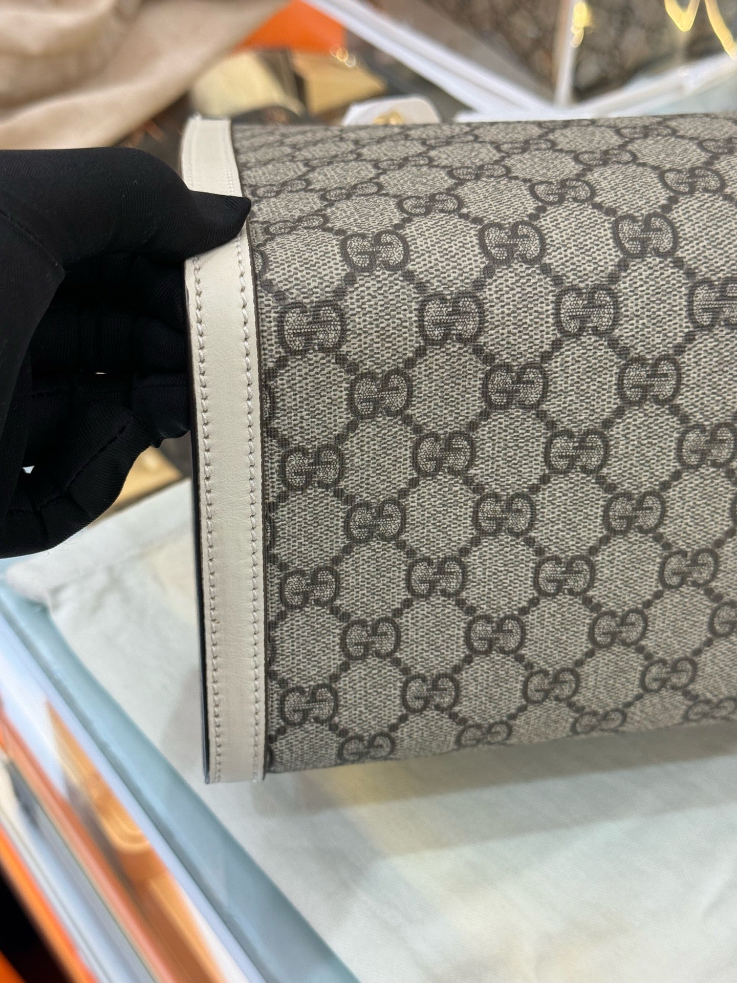 Gucci - Padlock - GG Supreme coated canvas with leather trim - Beige, Brown and White - (medium)