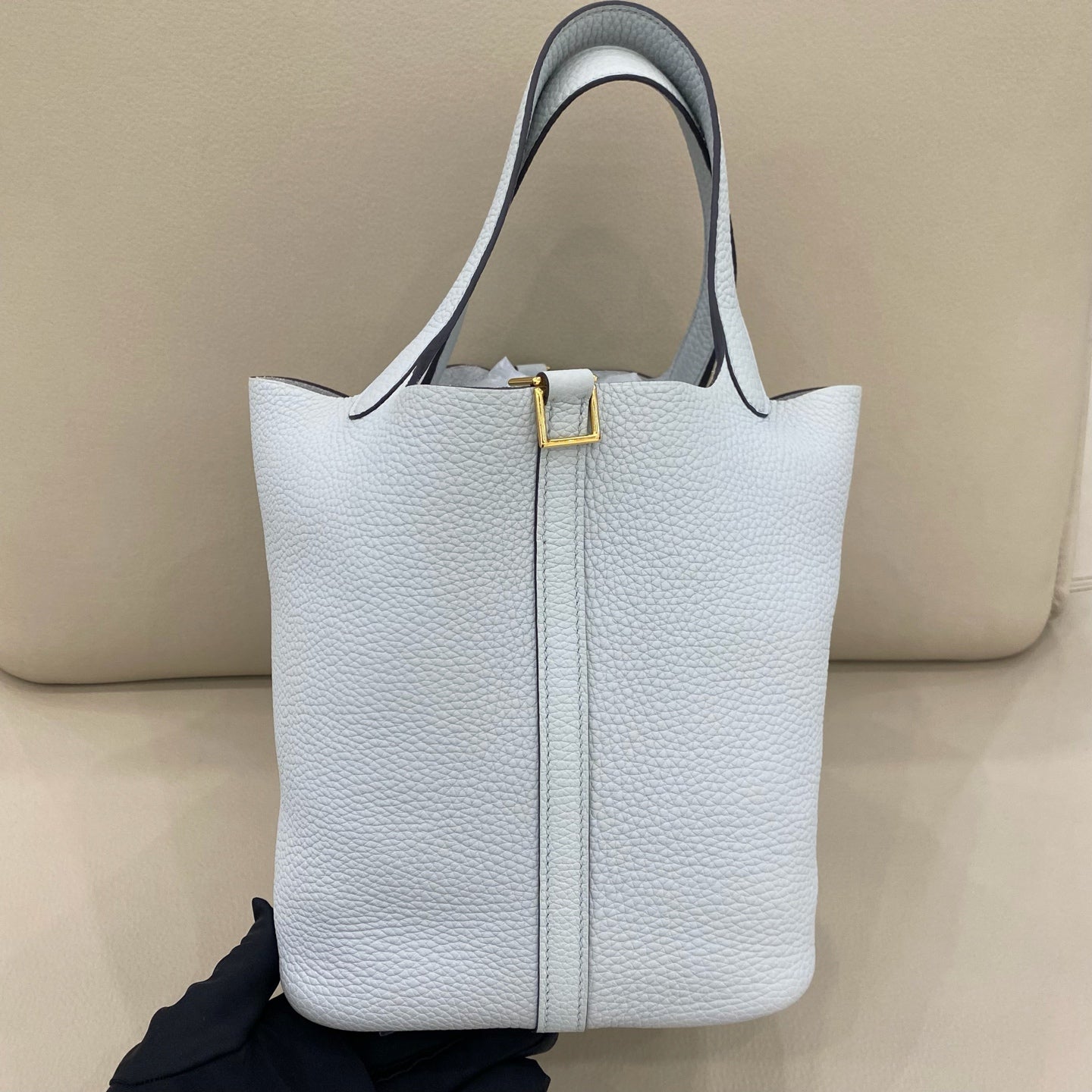 Hermès - Picotin Lock 22 - Taurillon Clemence leather - Saint-Bell Blue with Gold-Tone Hardware - (medium)