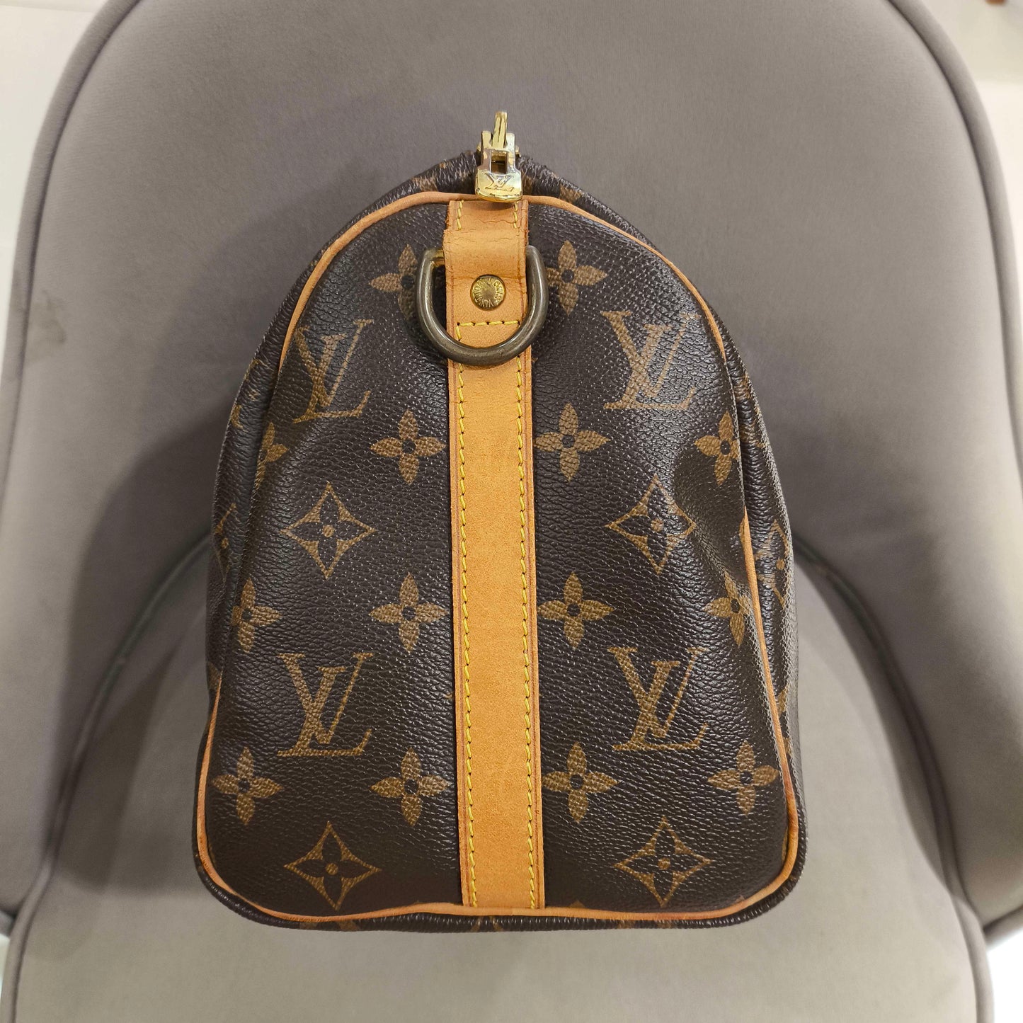 Louis Vuitton - Speedy 25 Bandouliere - Monogram coated canvas with natural cowhide leather trim - Brown - (Small)