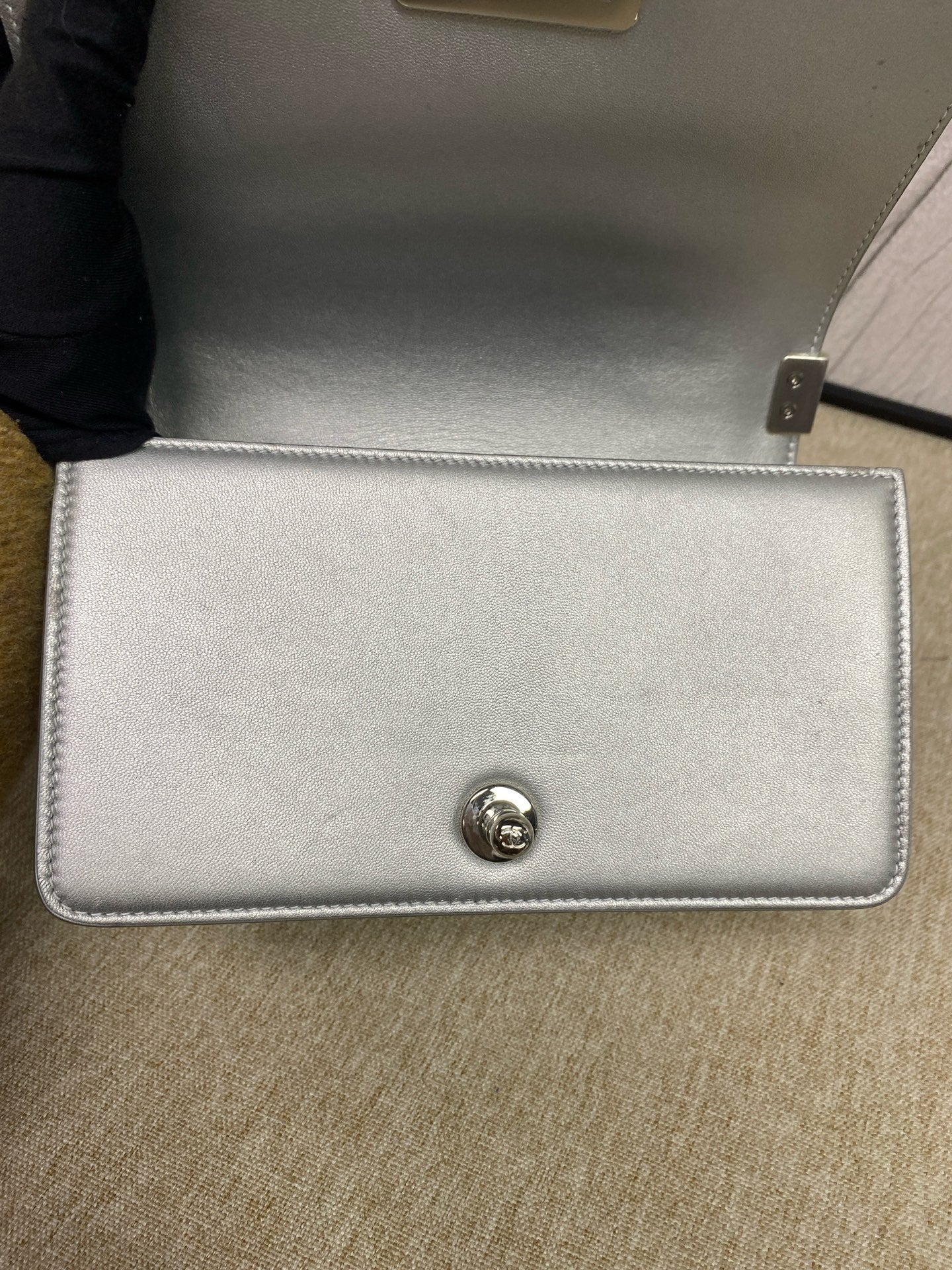 Chanel - Le Boy Mermaid Iridescent Chain Bag - Pearlescent PVC and leather - Blue and Silver Bicolor - (Mini)
