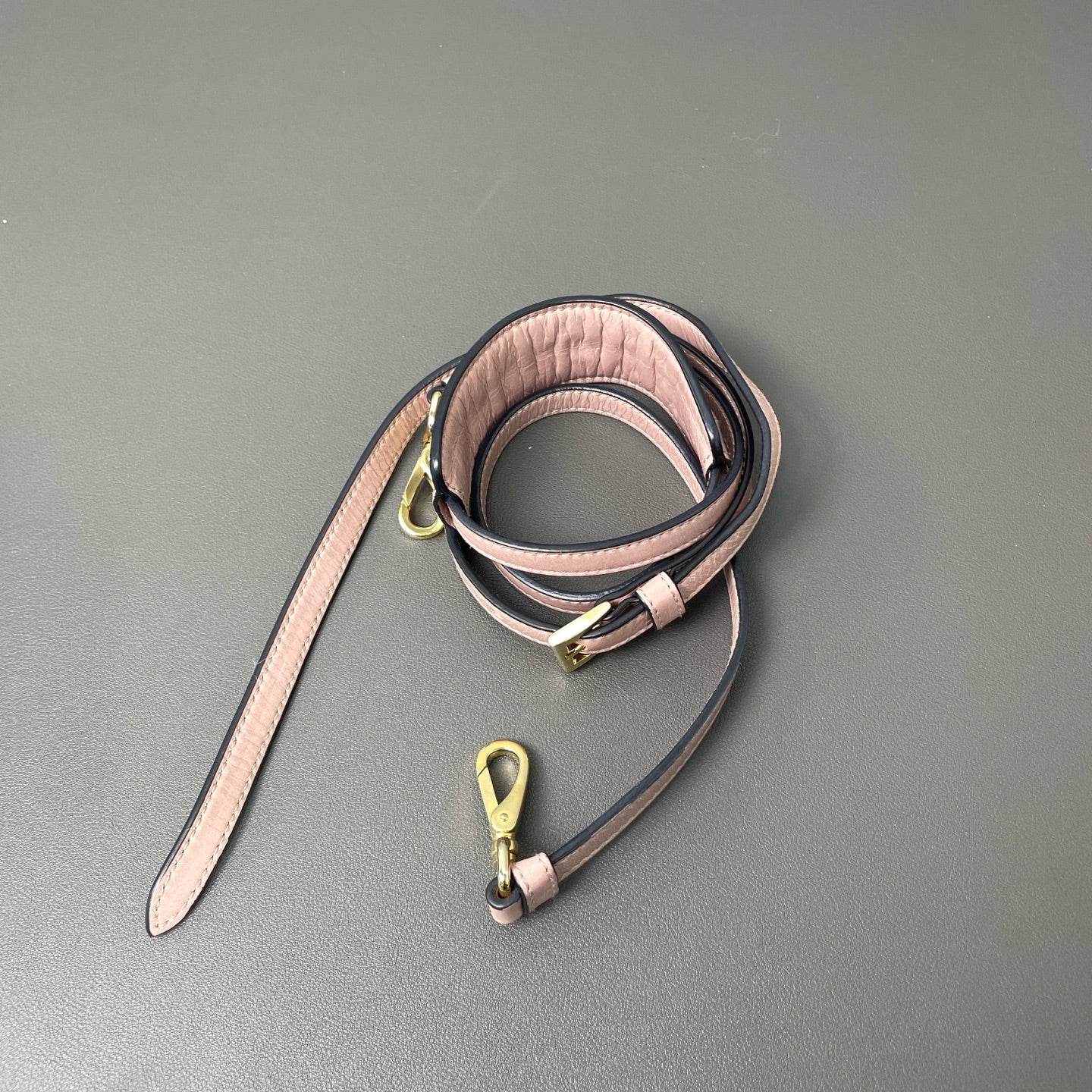 Prada - Lux Soft Crossbody Bag - Leather - Pink - (small)