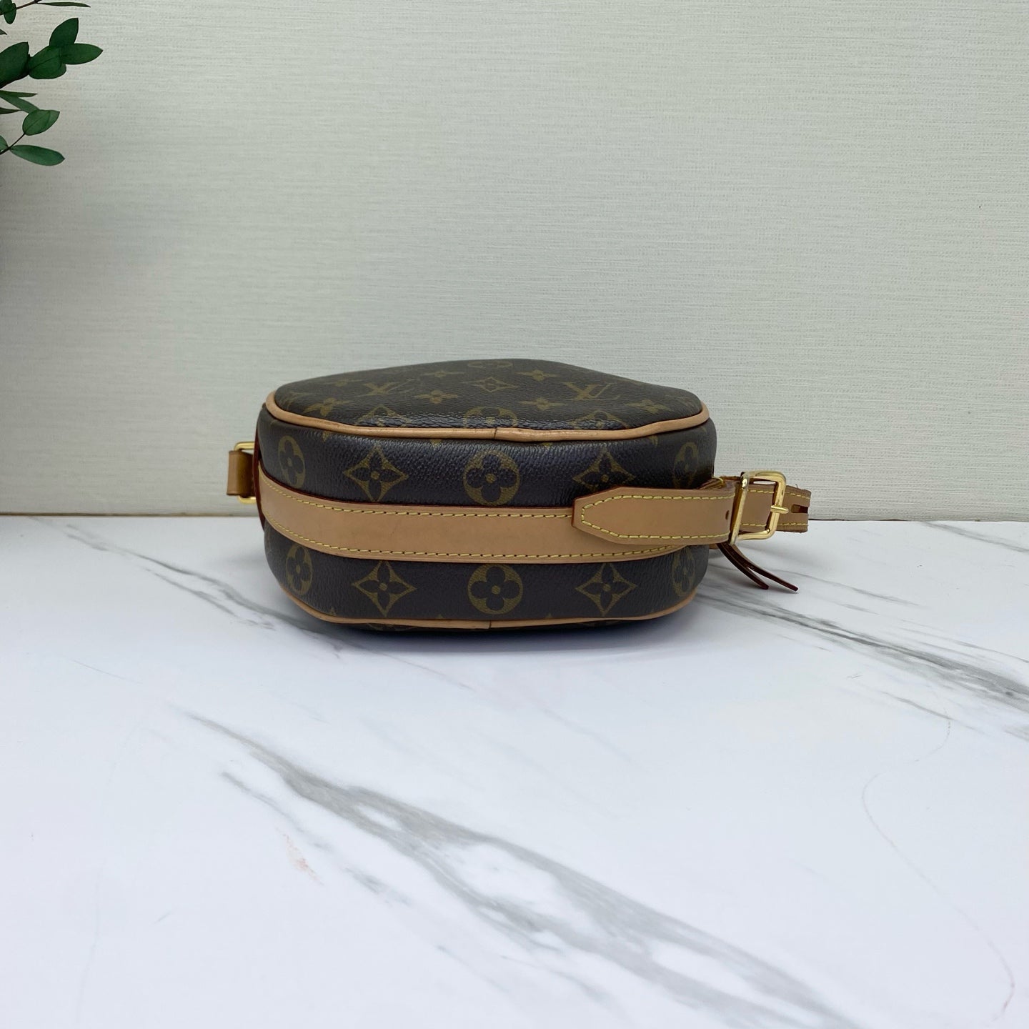 Louis Vuitton - Boite Chapeau Souple PM - Monogram coated canvas and Vachetta leather - Brown - (Small)