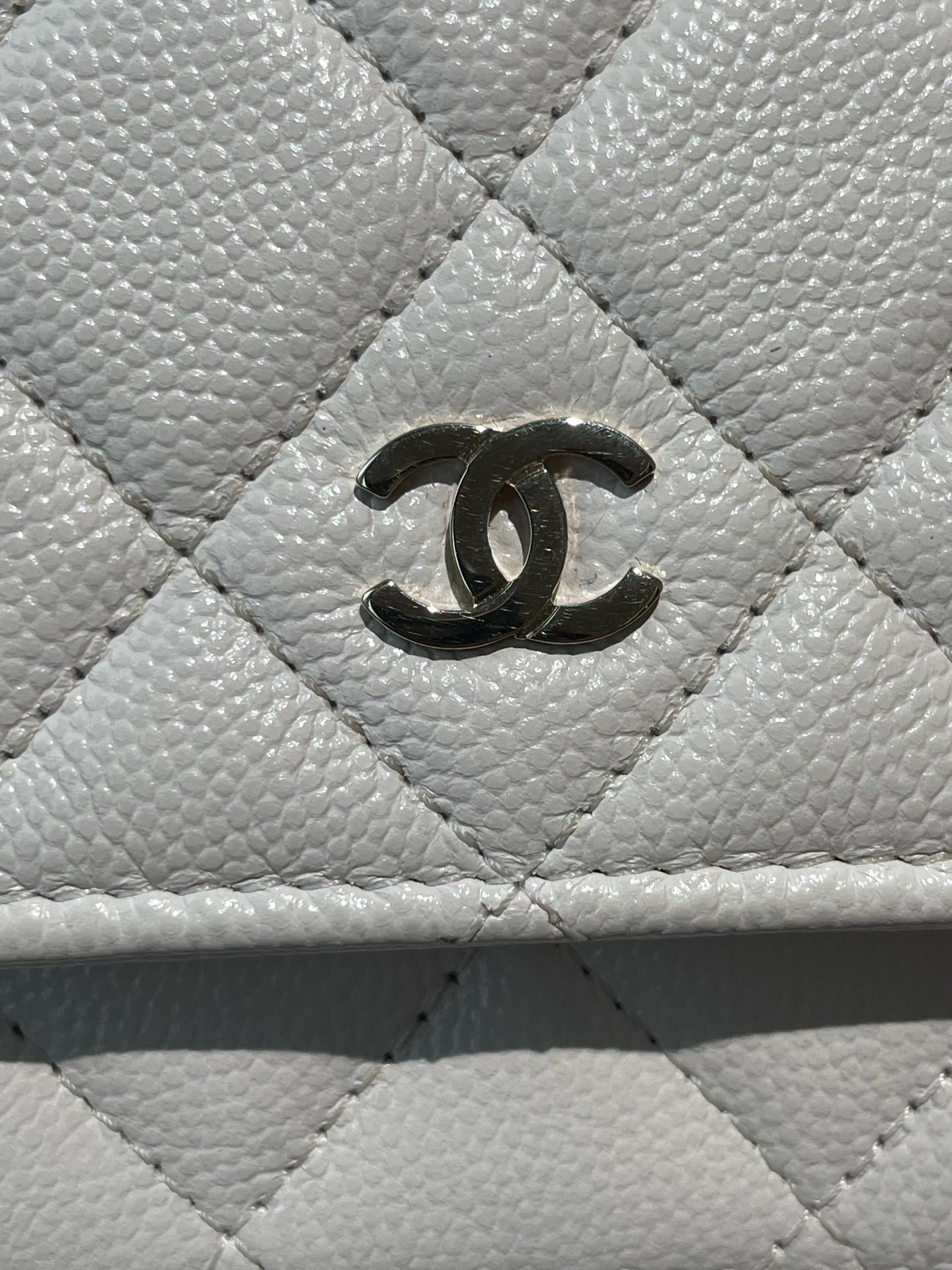 Chanel - Wallet on Chain (WOC) - Leather - White - (small)
