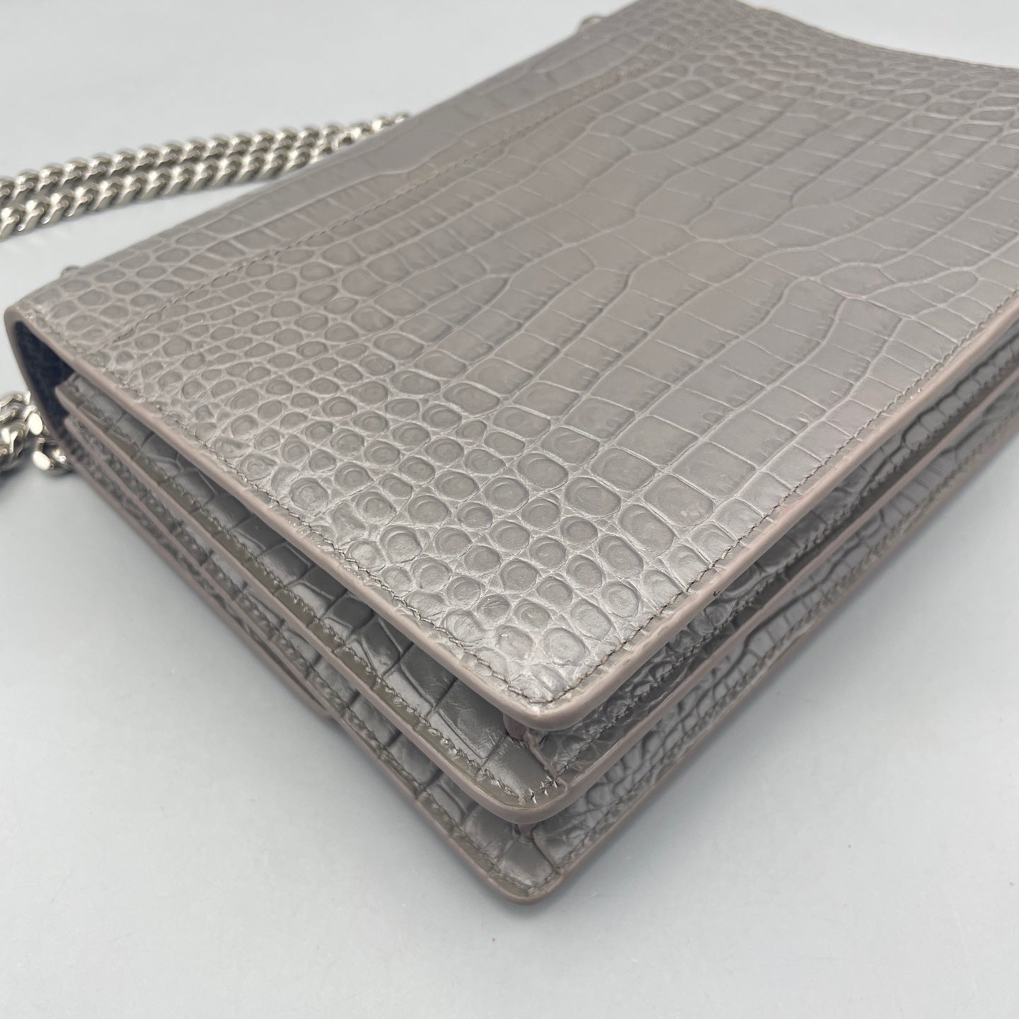 Saint Laurent - Sunset - Calfskin leather with crocodile embossing - Grey - (Medium)