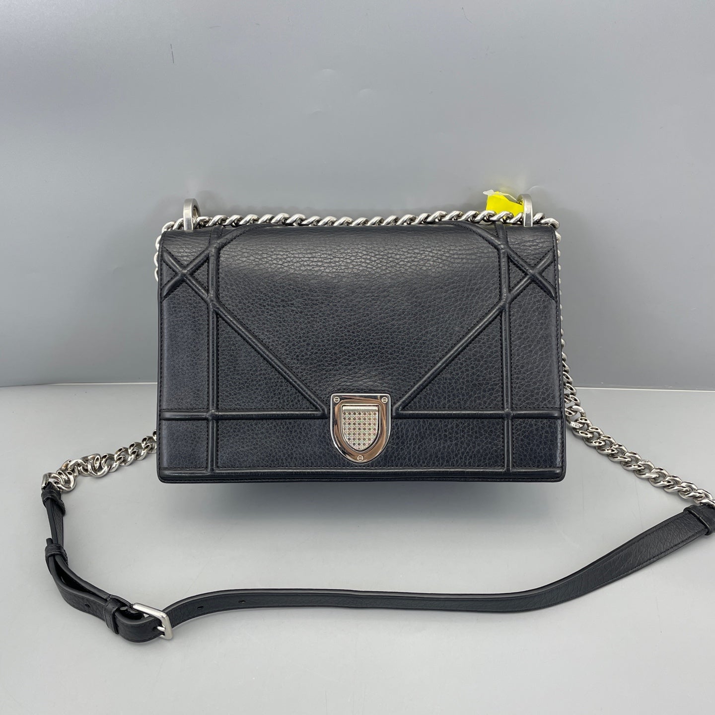 Dior - Diorama Shield Bag - Grained calfskin leather - Black - (medium)
