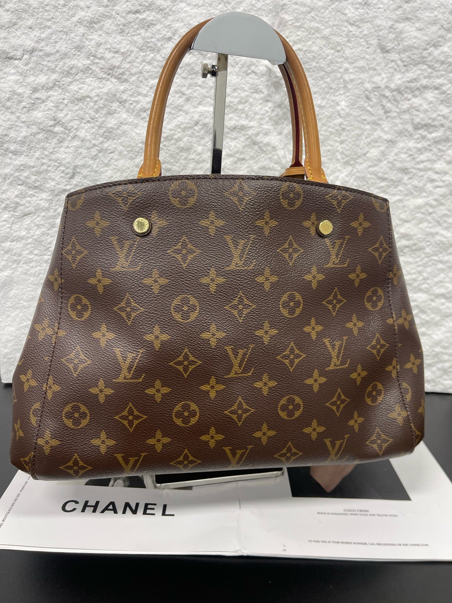 Louis Vuitton - Montaigne MM - Monogram coated canvas with Vachetta leather trim - Brown - (medium)