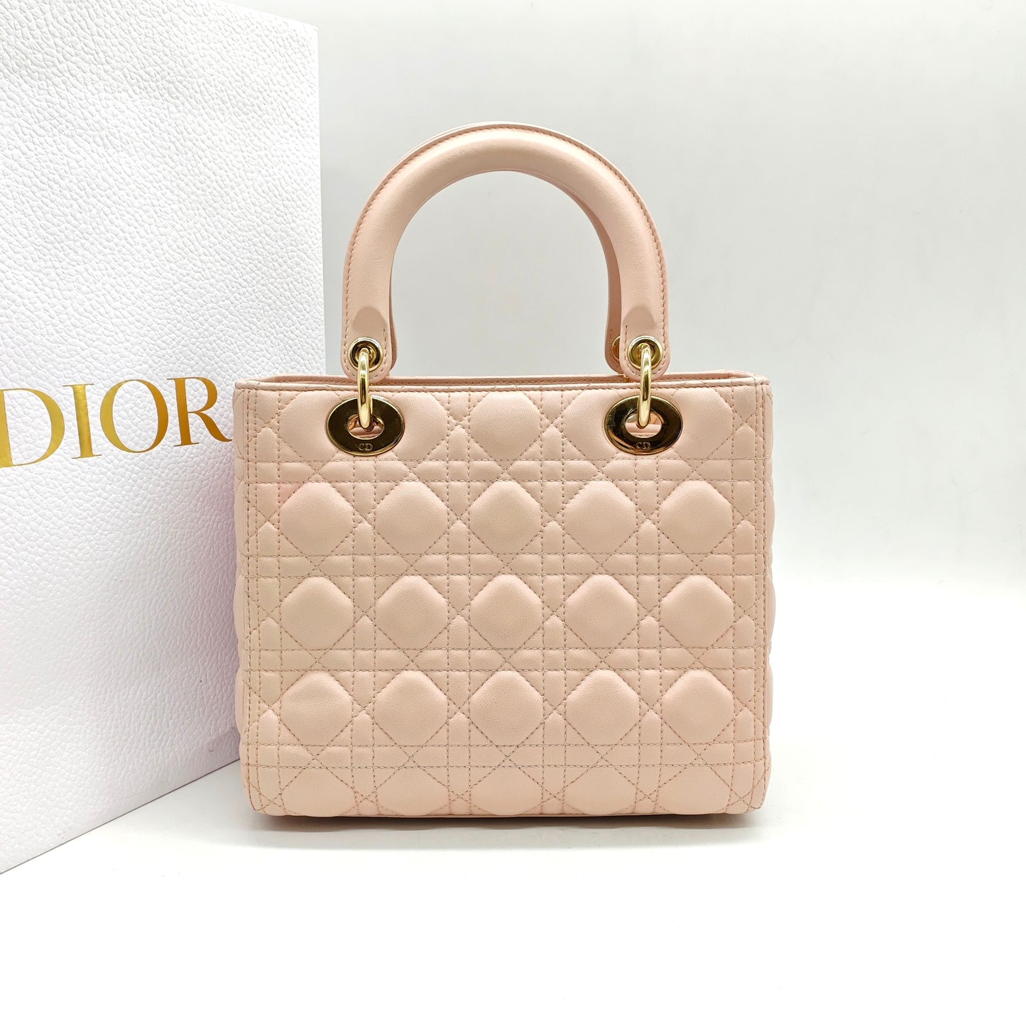 Dior - Lady Dior Bag - Lambskin leather - Pink with Gold-Tone Hardware - (Medium)