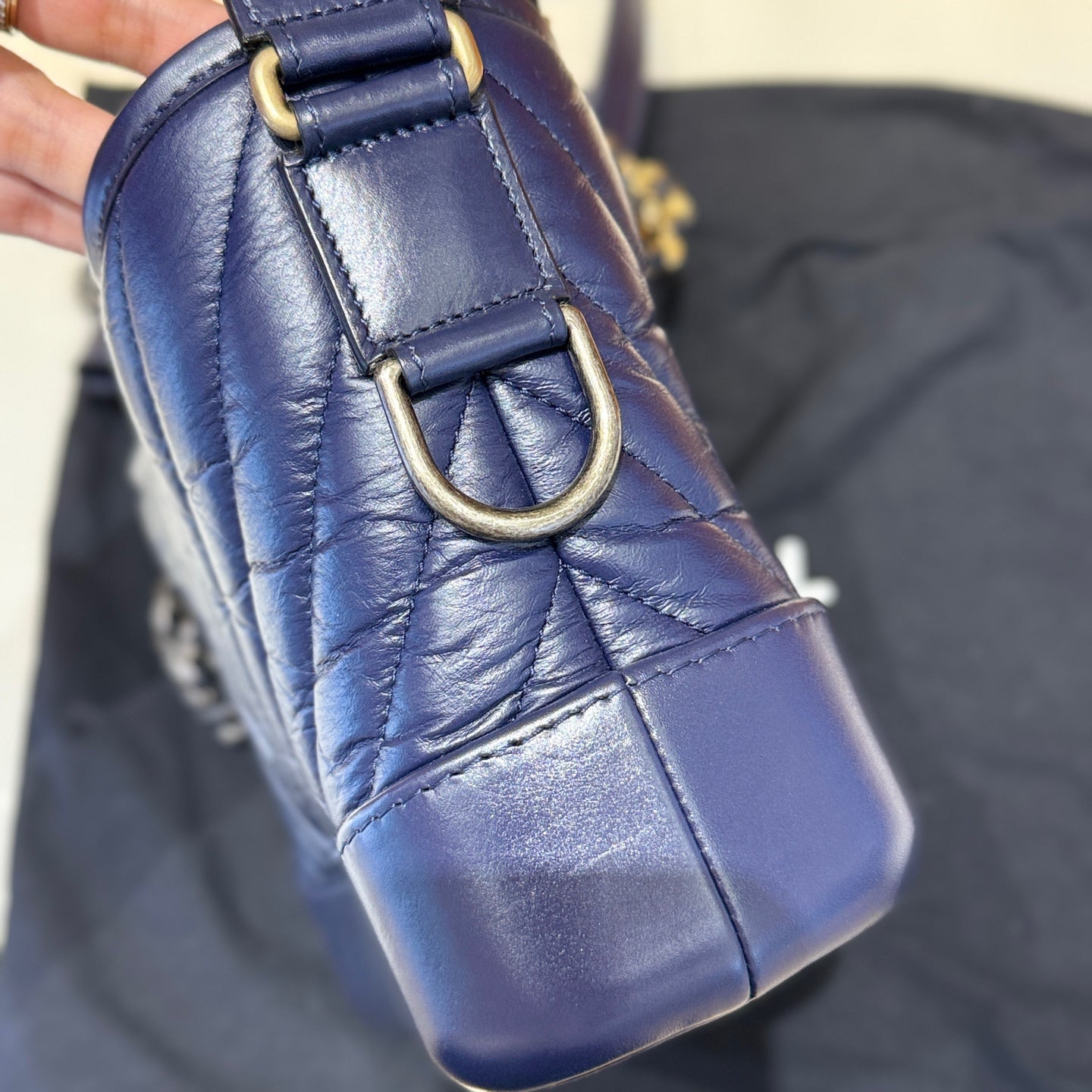 Chanel - Gabrielle Hobo Small - Aged calfskin leather - Navy - (small)