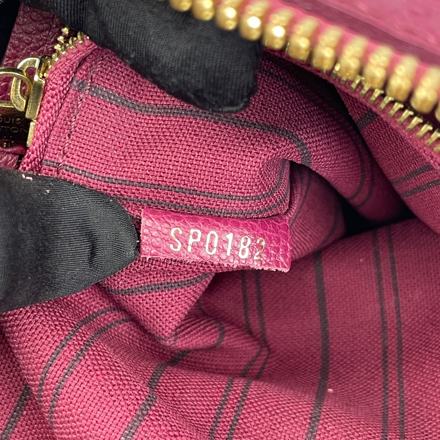 Louis Vuitton - Lumineuse - Leather - Burgundy - (Medium)