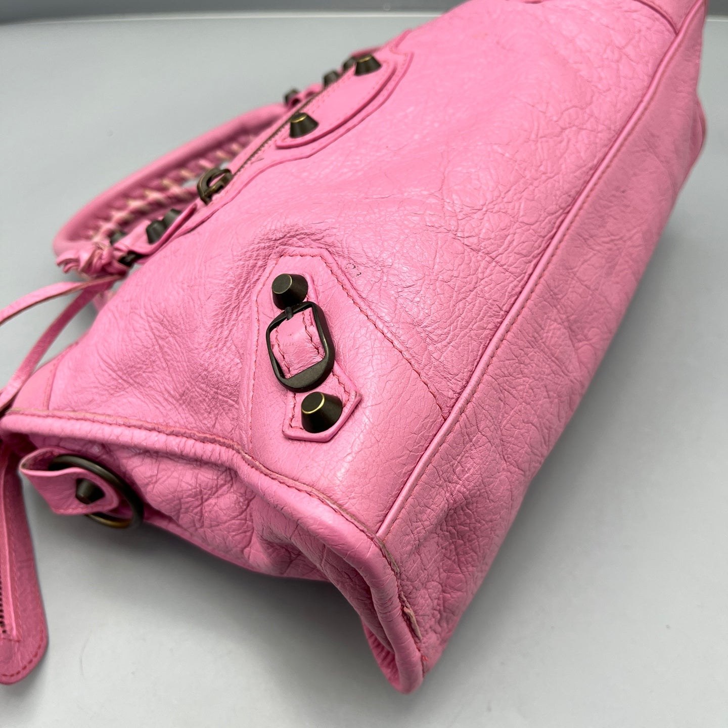 Balenciaga - City Bag - Distressed goatskin leather - Pink - (medium)