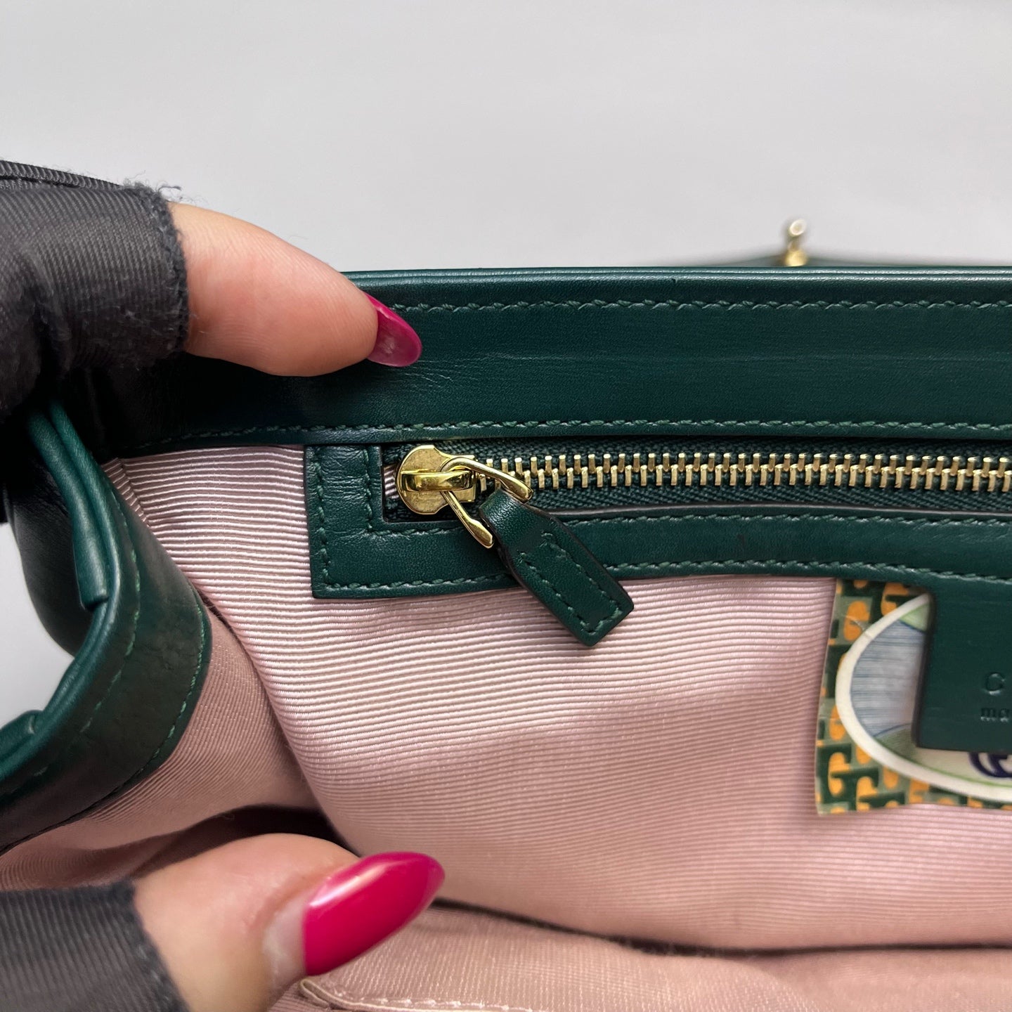 Gucci - Zumi Shoulder Bag with Tiger Head - Leather - Green - (medium)