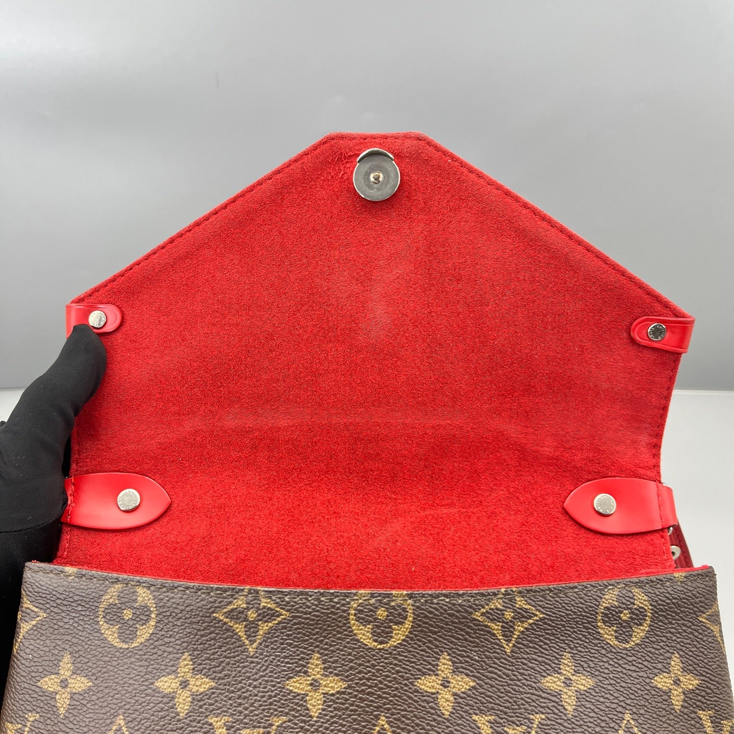 Louis Vuitton - Pallas Ring Envelope Bag - Monogram coated canvas and Epi leather - Brown and Red - (small)