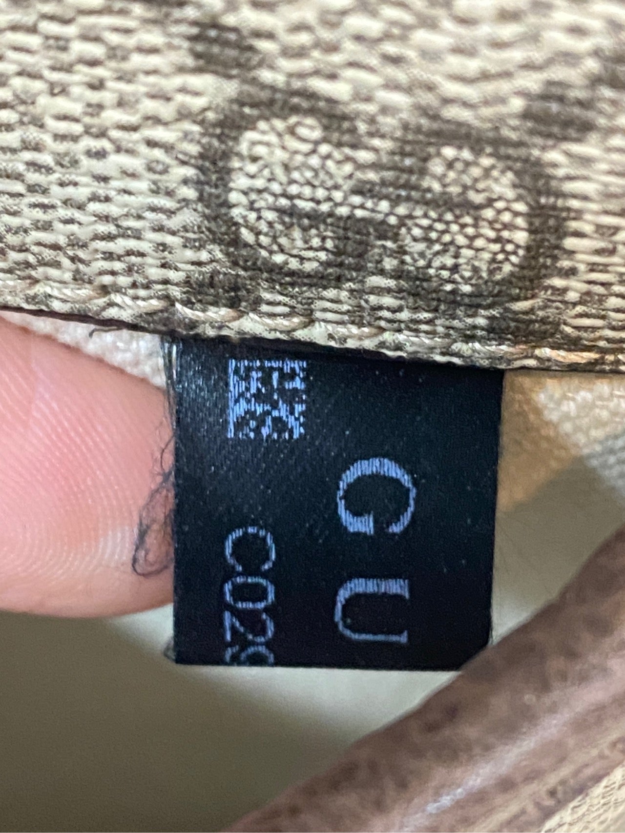 Gucci - GG Supreme Neo Vintage Tiger Head Belt Bag - GG Supreme coated canvas with leather trim - Beige - (Medium)