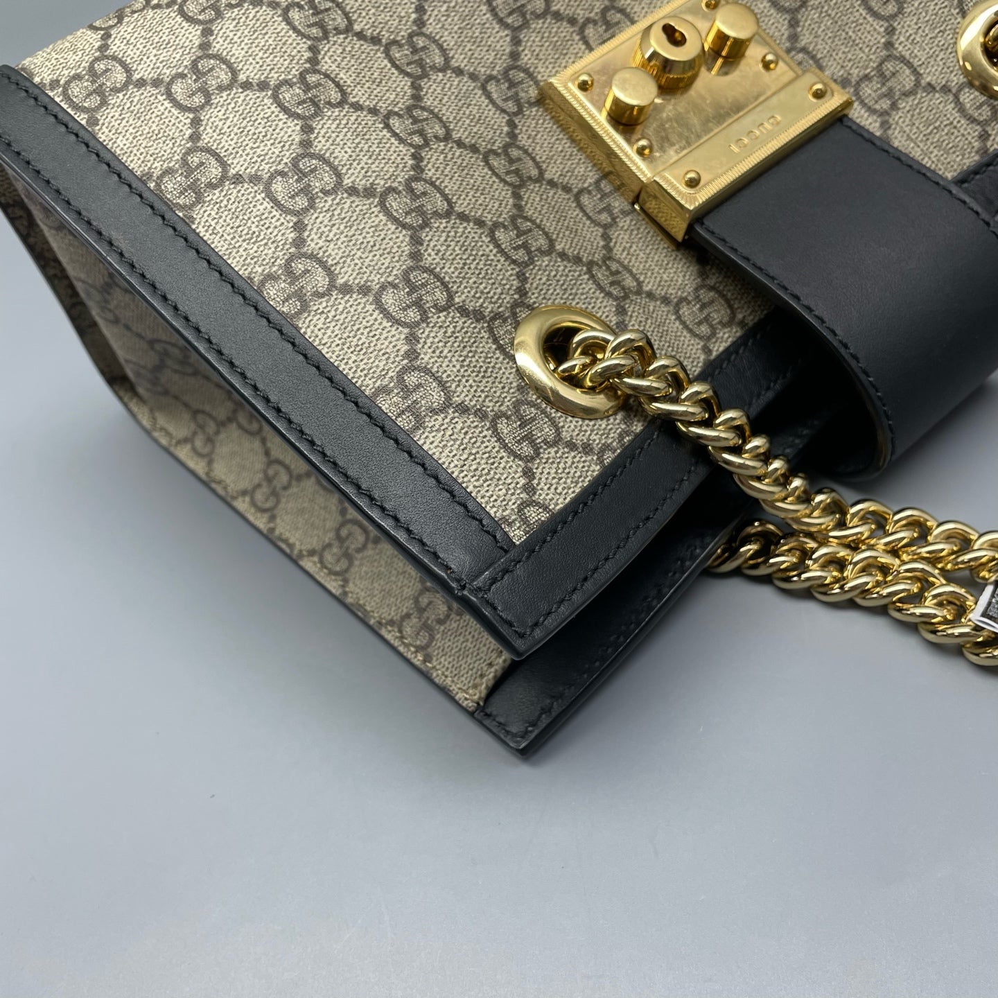Gucci - GG Supreme Padlock Tote - GG Supreme canvas with leather trim - Beige - (small)