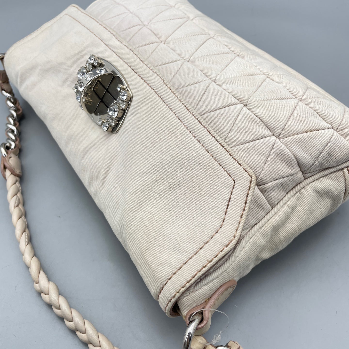 Miu Miu - Jeweled Chain Pleated Flap Bag - Fabric with leather trim - White - (Medium)
