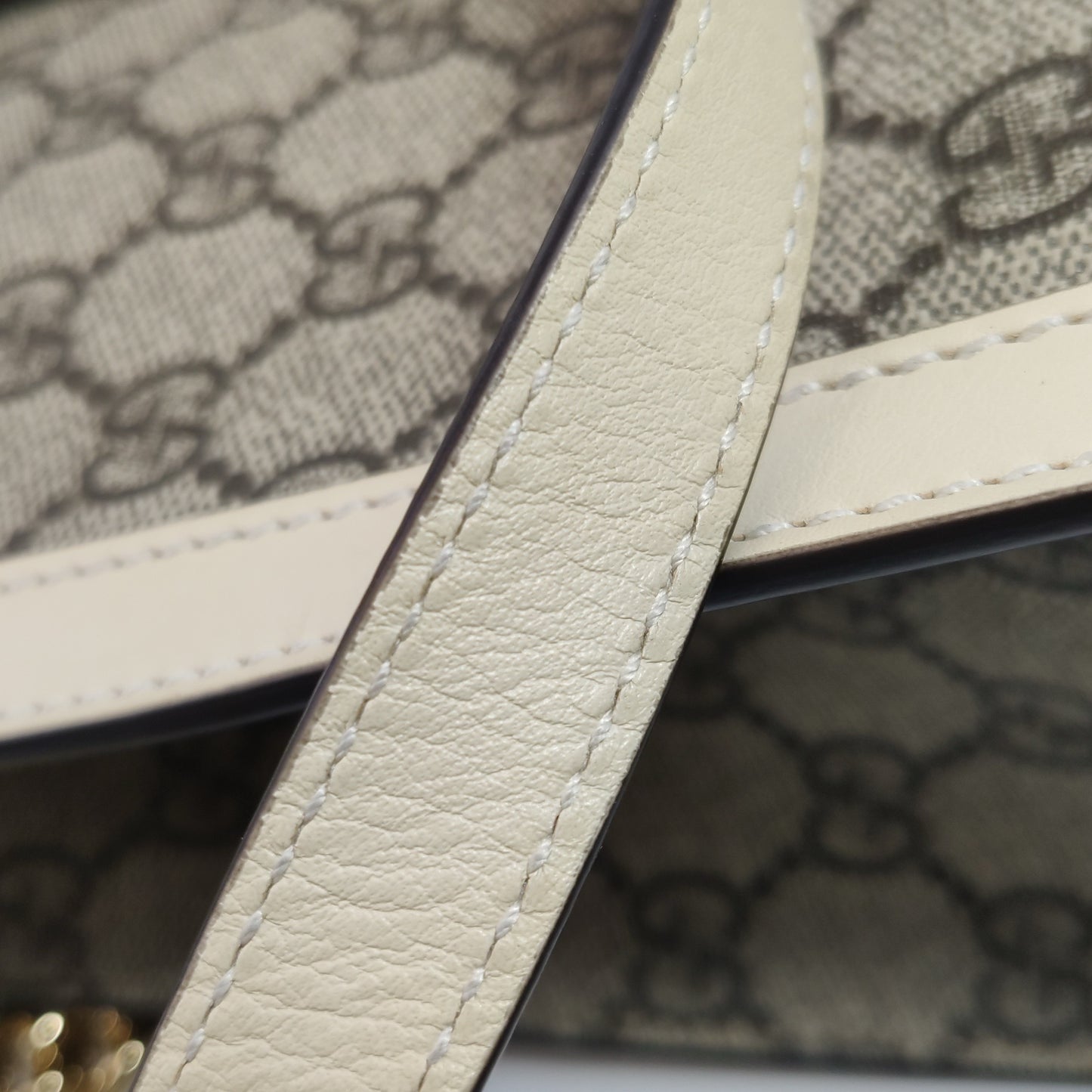 Gucci - Padlock Shoulder Bag 498156 KHNKG 9761 - GG Supreme canvas with leather trim - Beige - (Medium)