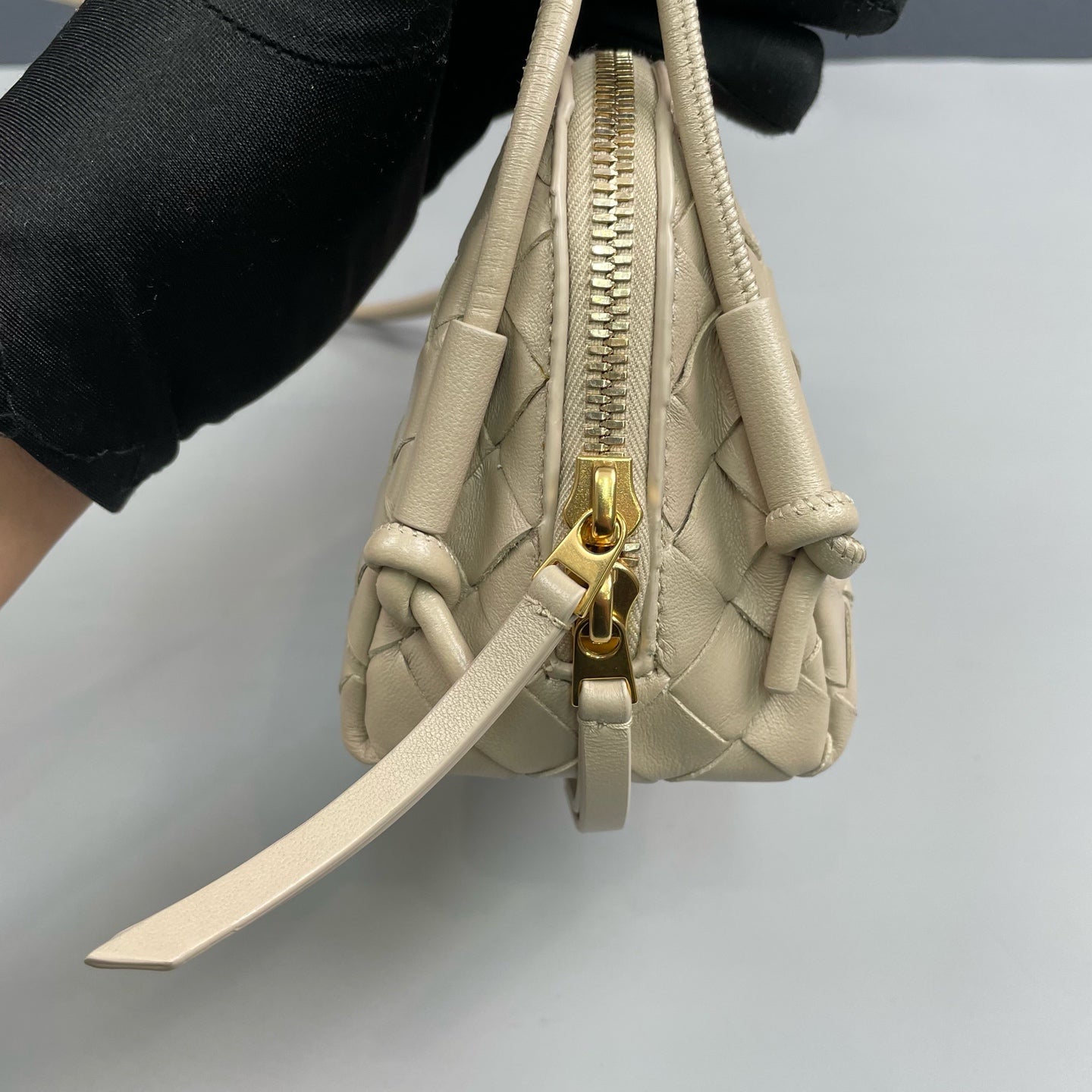 Bottega Veneta - Concert Mini Shell Bag - Leather - Beige - (mini)