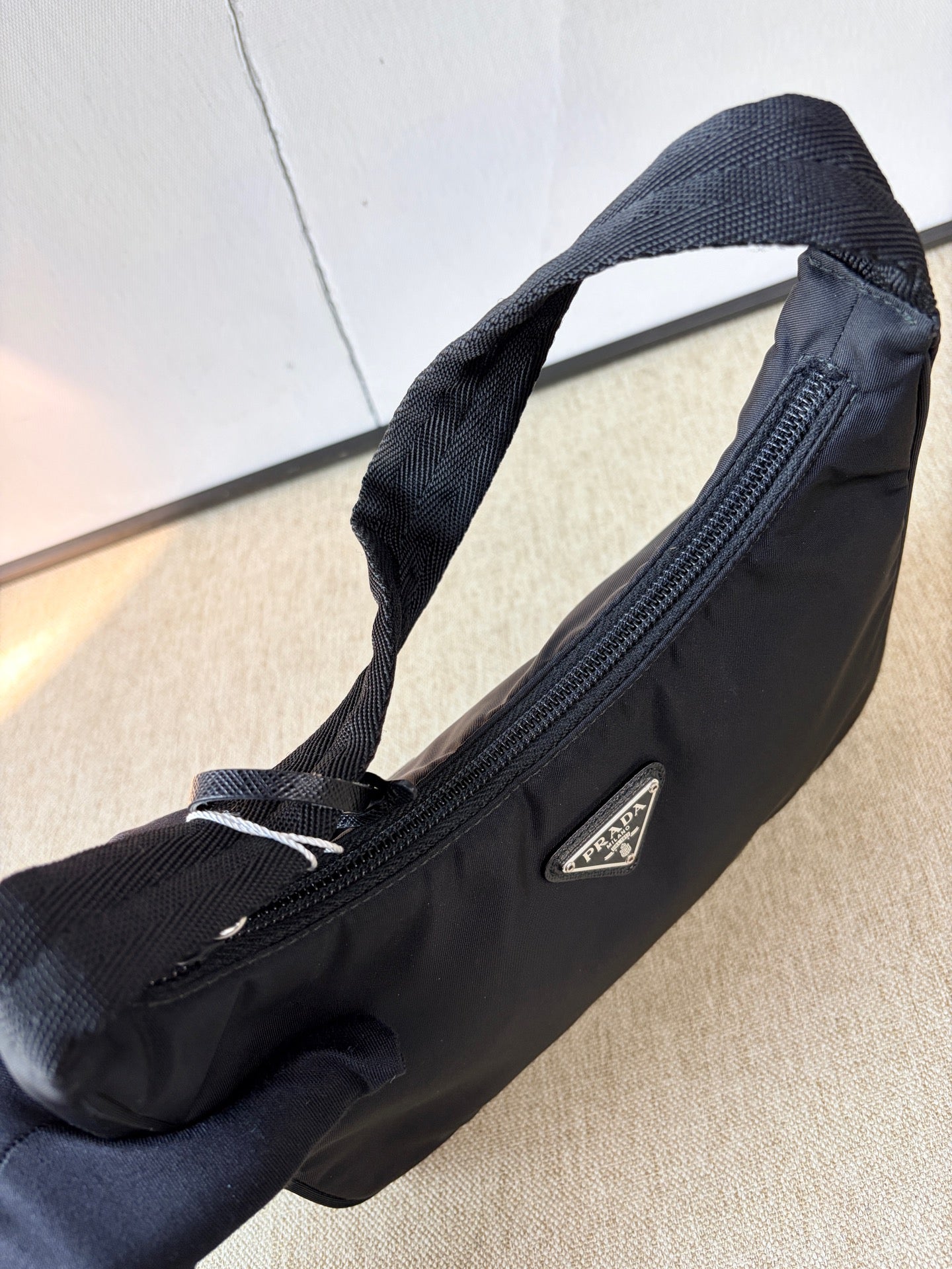 Prada - Re-Edition 2000 Nylon Mini Bag - Nylon - Black - (Mini)