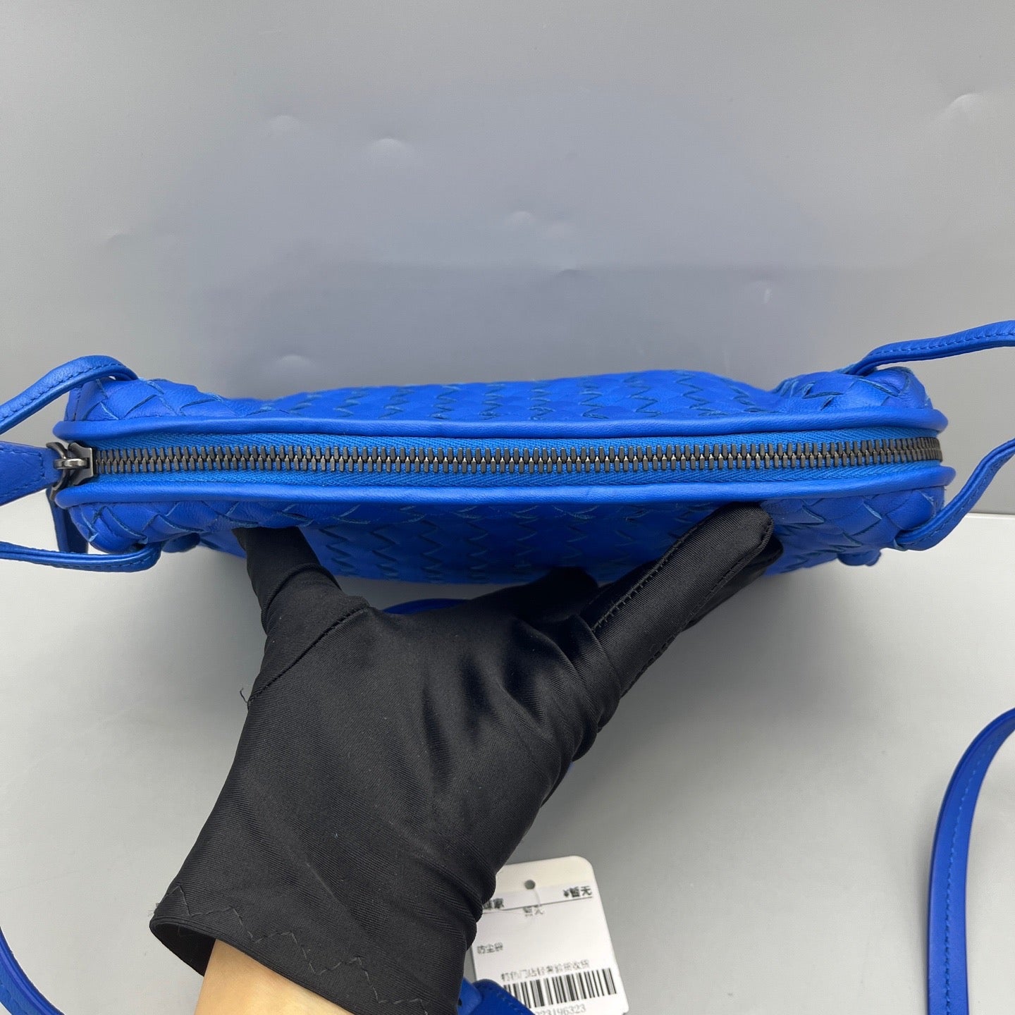 Bottega Veneta - Intrecciato Crossbody Camera Bag - Leather - Blue - (Small)