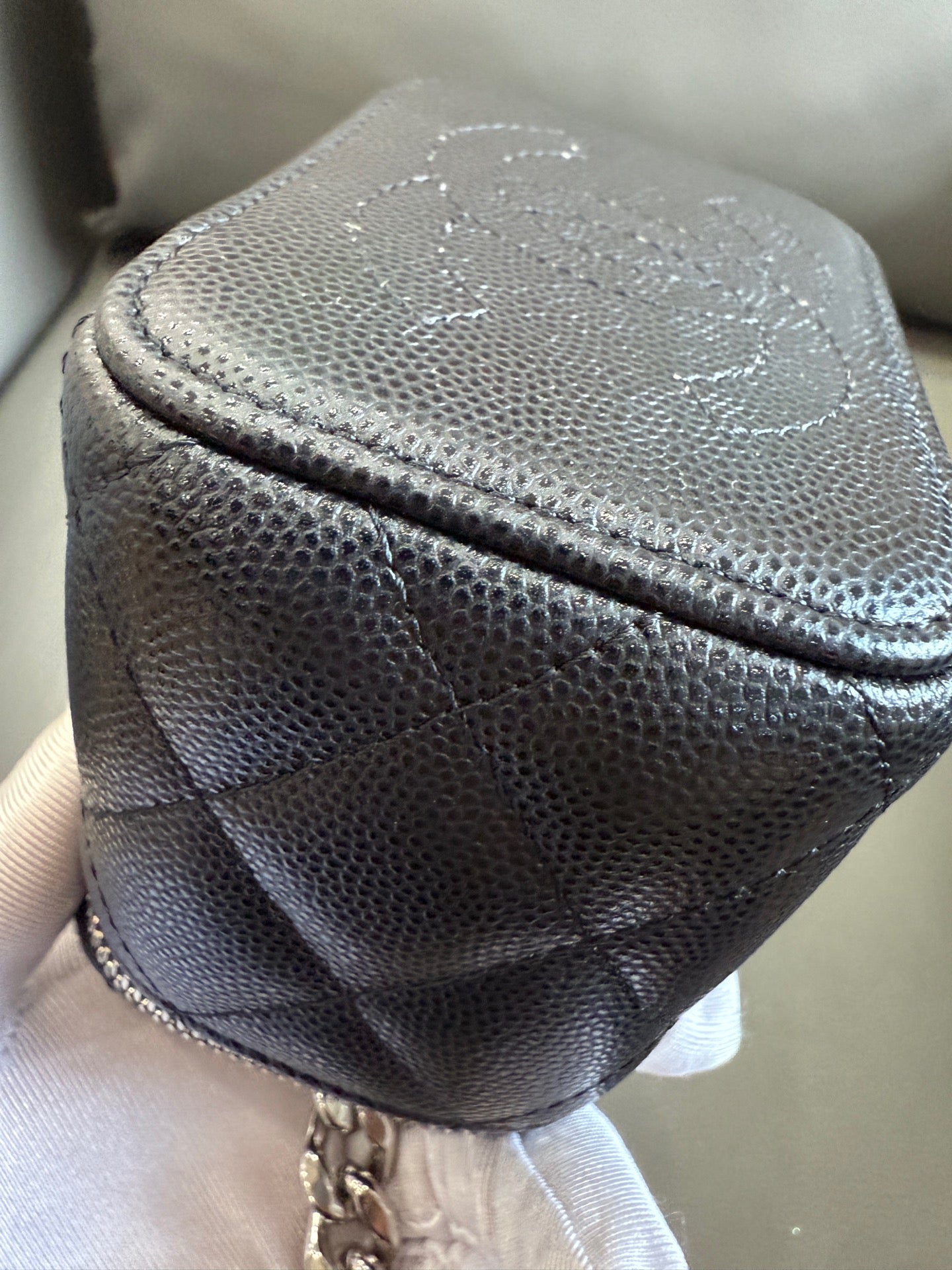 Chanel - 22S Enamel Chain Small Vanity Case - Caviar leather - Black - (mini)