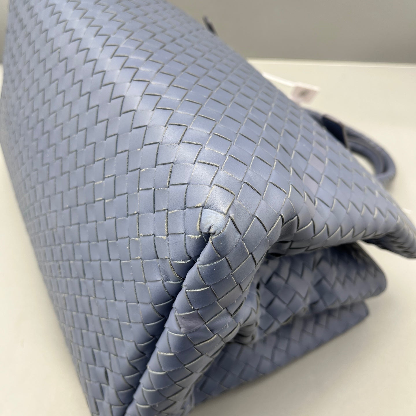 Bottega Veneta - Intrecciato Woven Tote - Intrecciato woven leather - Light Blue - (Large)