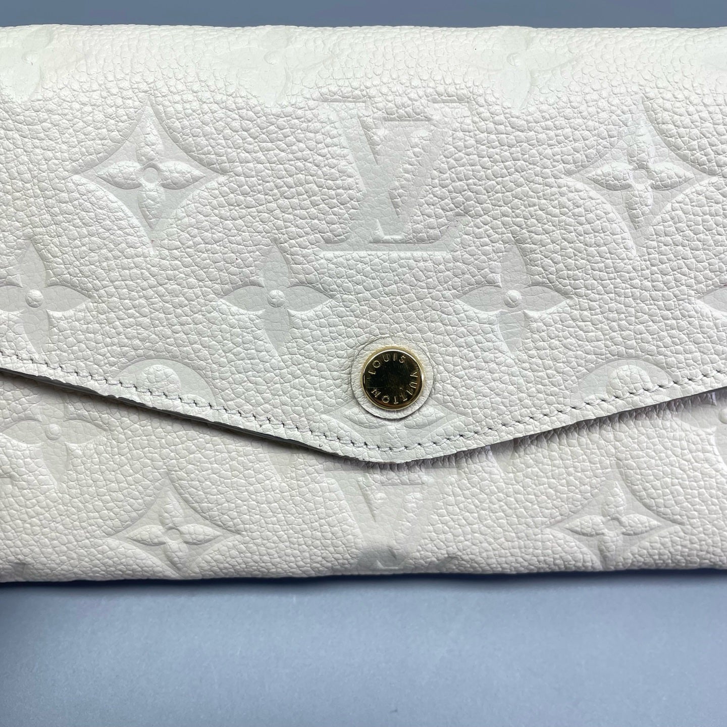 Louis Vuitton - Portefeuille Sarah (Two-in-one functionality) - Monogram Empreinte leather - White - (medium)