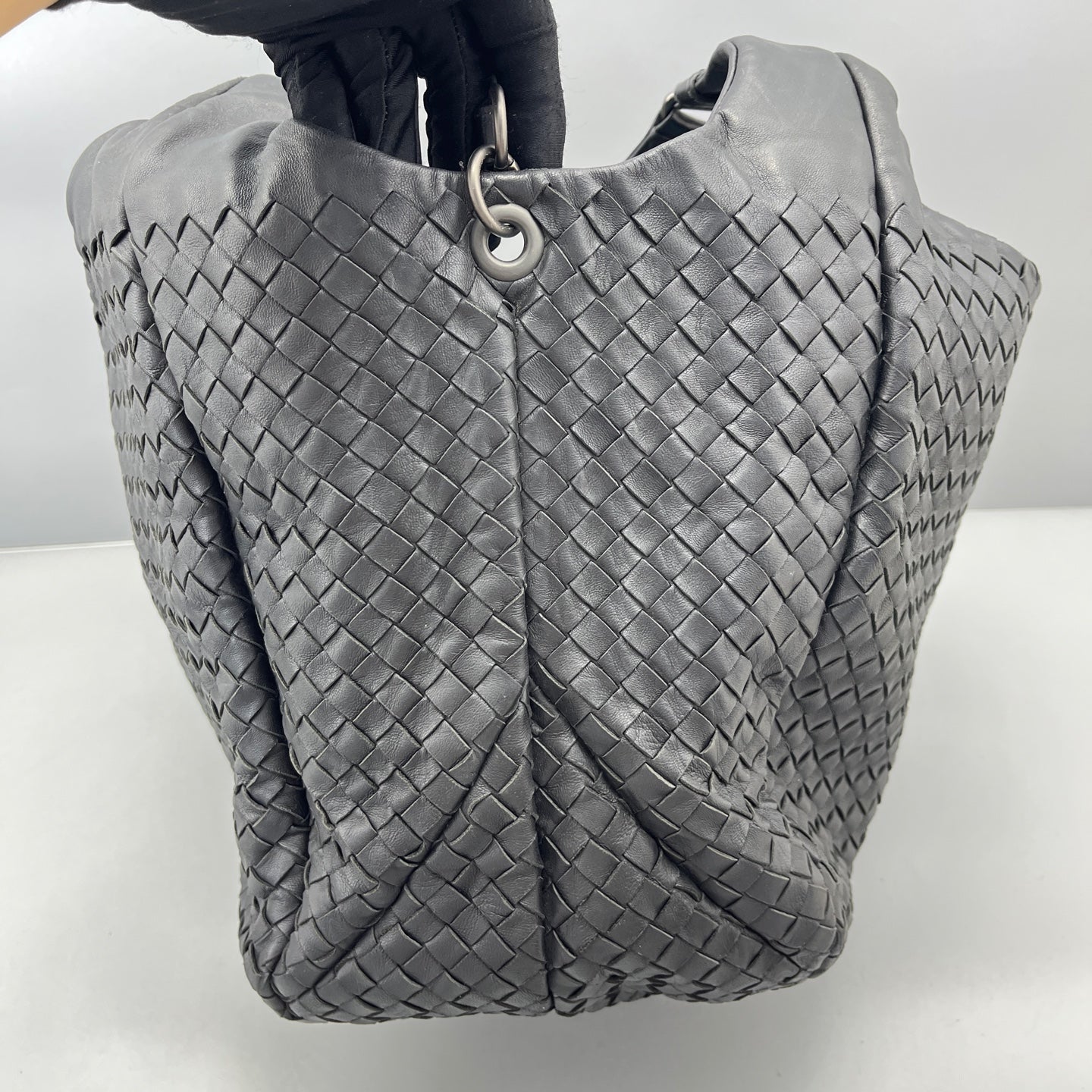 Bottega Veneta - Intrecciato Double Bridge Hobo Bag - Leather - Black - (Large)