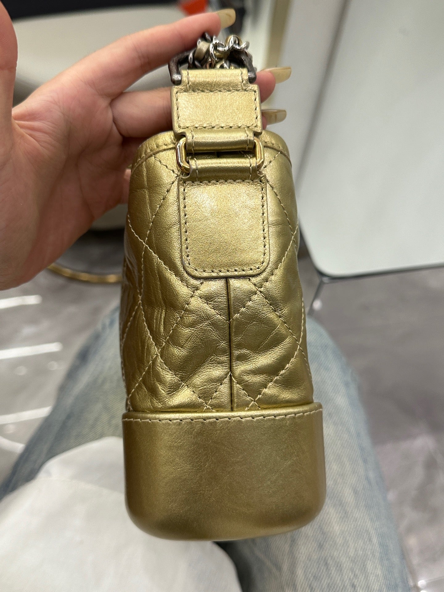 Chanel - Gabrielle Hobo Bag Small - Aged calfskin leather - Gold - (small)