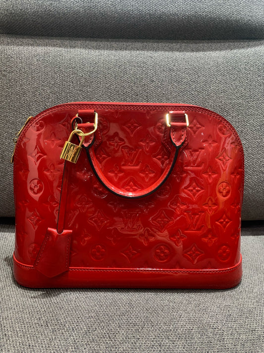 Louis Vuitton - Alma PM - Monogram Vernis Patent leather - Red - (medium)