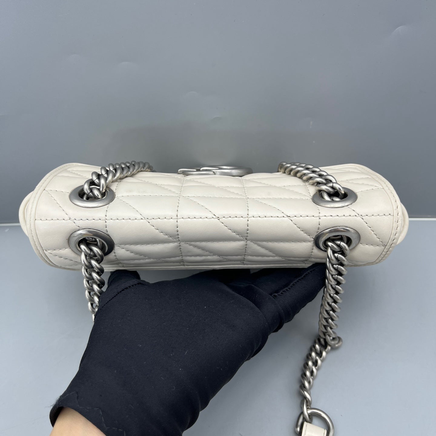 Gucci - GG Marmont Matelassé Small Shoulder Bag - Leather - White - (mini)