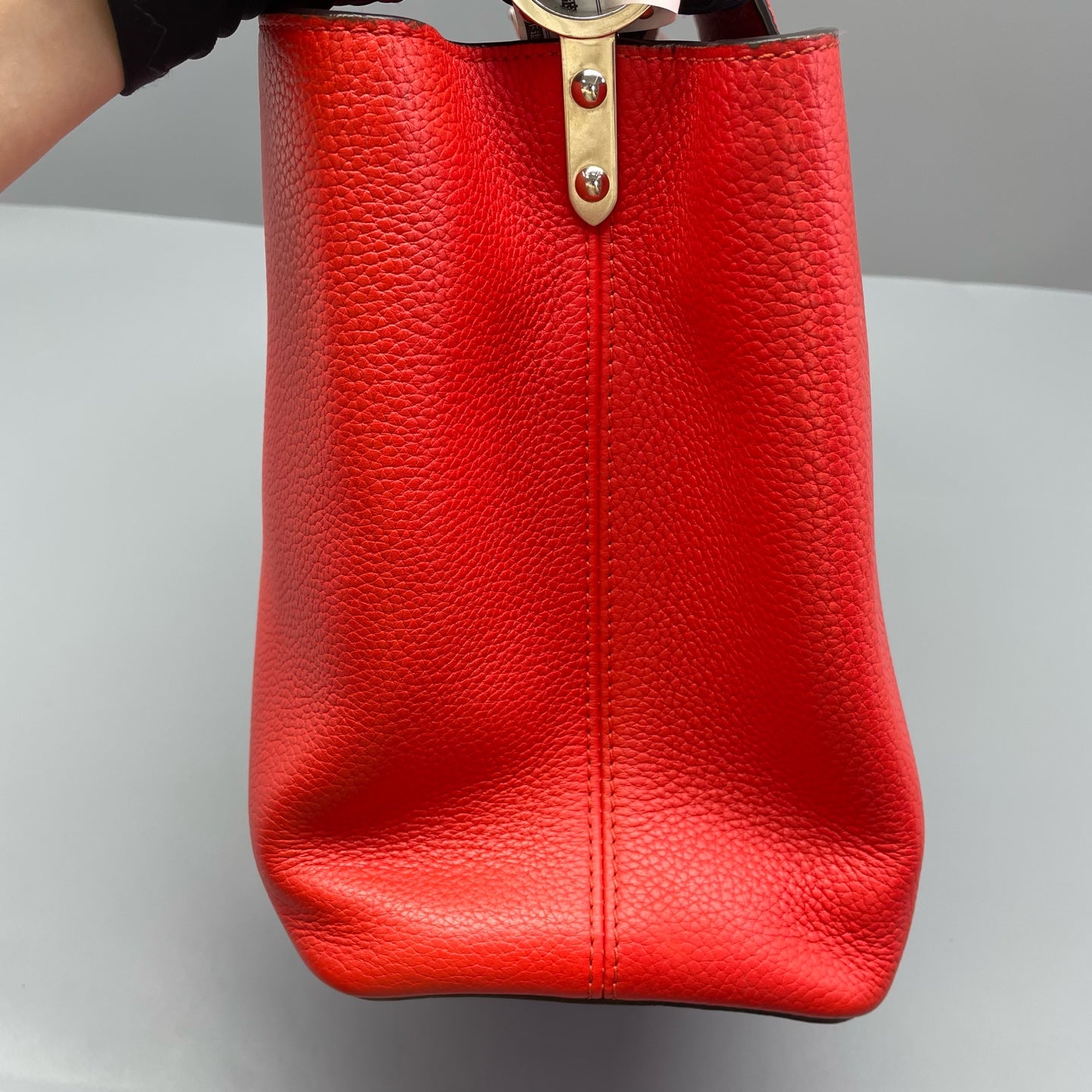 Louis Vuitton - Capucines - Leather - Red - (large)