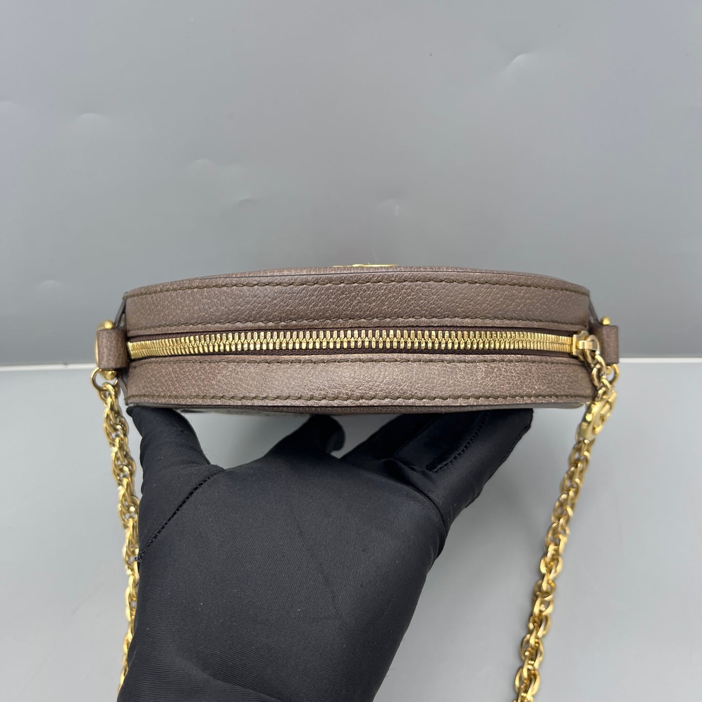 Gucci - Ophidia Round Shoulder Bag - GG Supreme canvas with leather trim - Beige and Brown with Red and Green accents - (mini)
