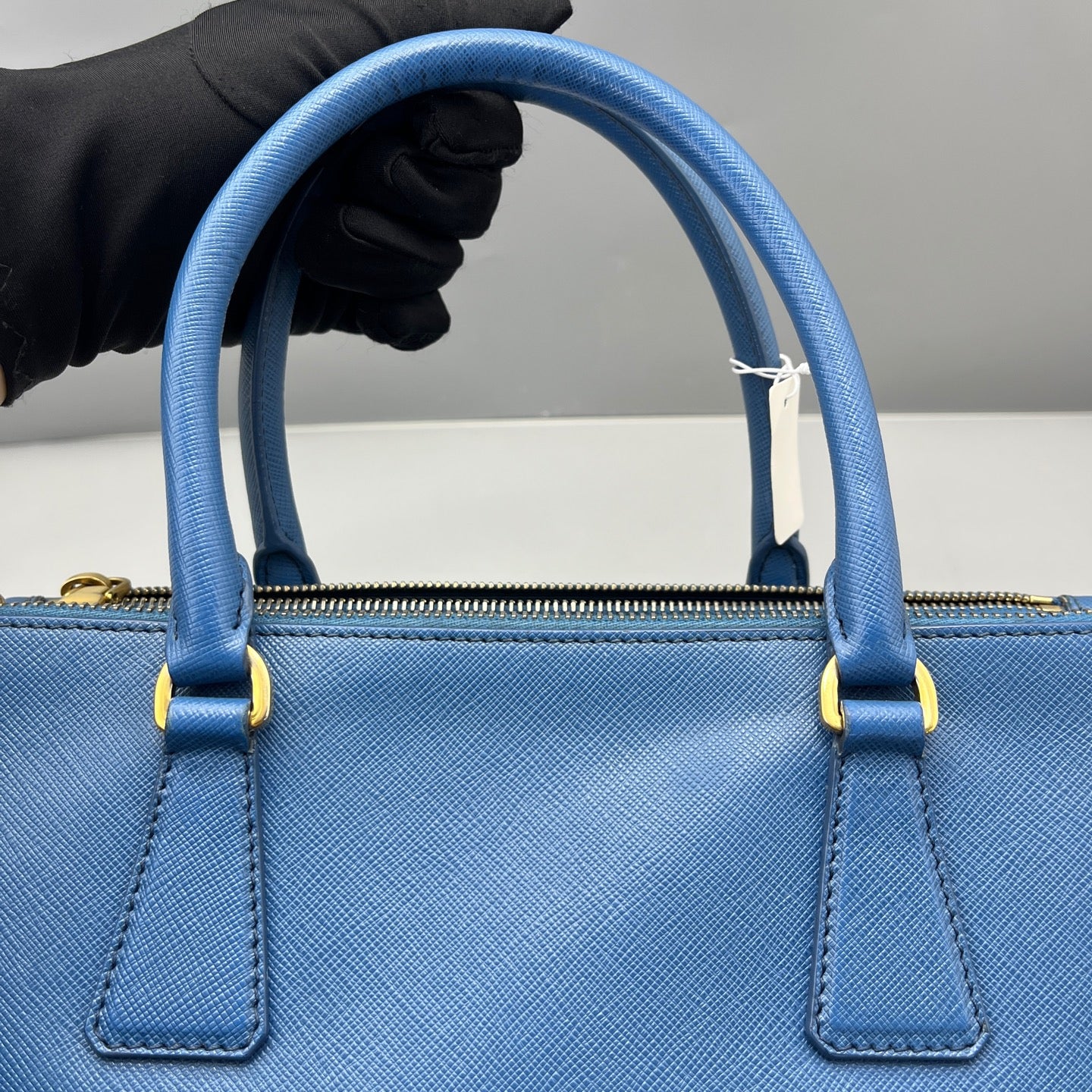 Prada - Saffiano Lux Tote - Leather - Blue - (medium)