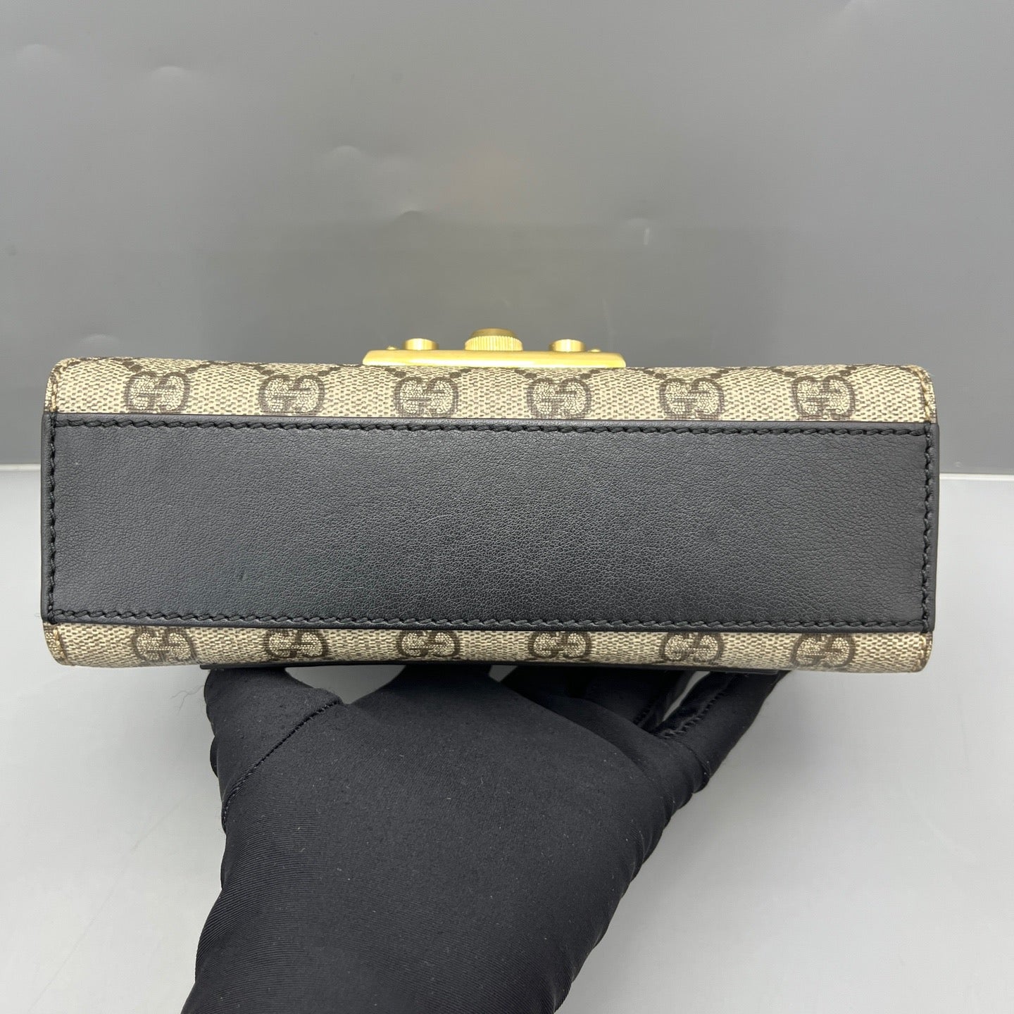 Gucci - Padlock Small Shoulder Bag - GG Supreme canvas with leather trim - Beige, Black, Brown - (small)