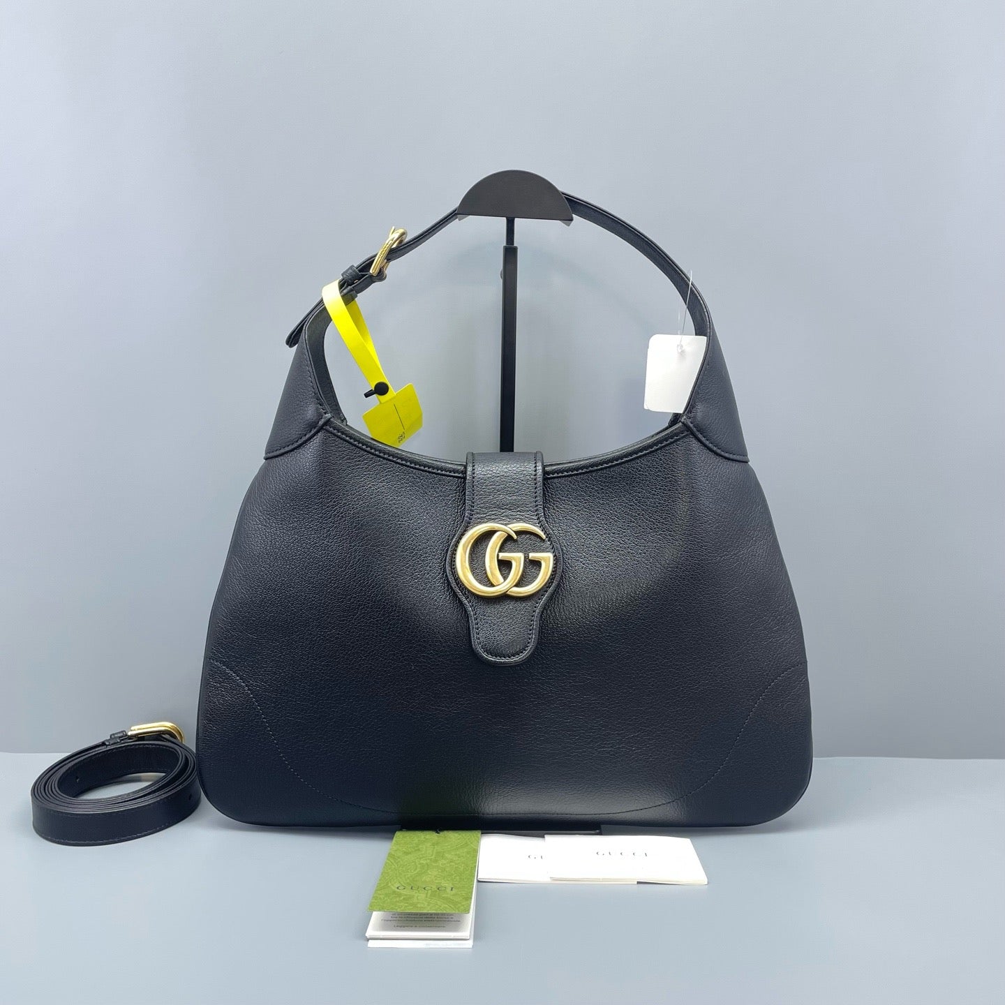 Gucci - Half Moon Shoulder Bag - Leather - Black - (medium)