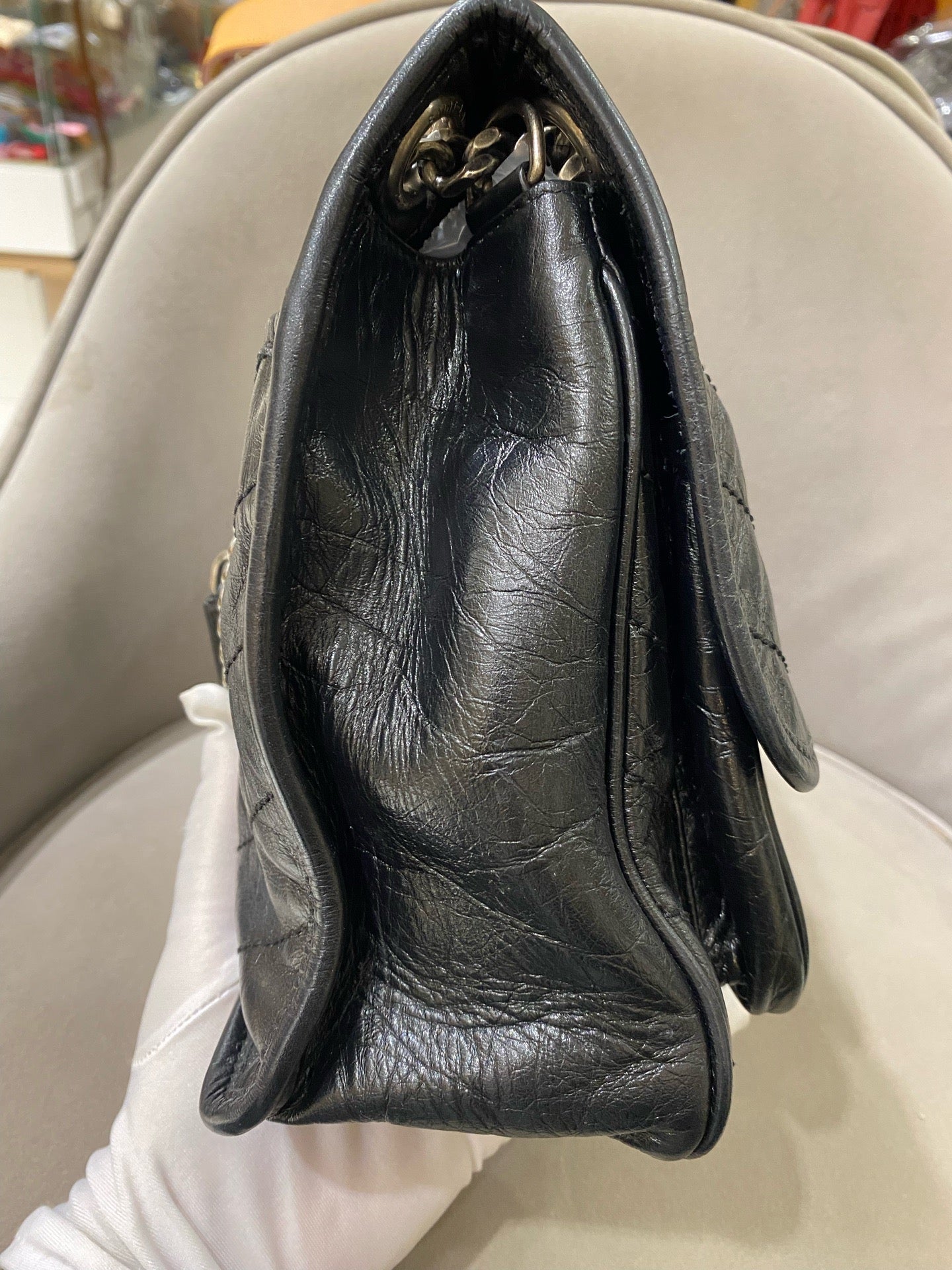 Saint Laurent - Niki Medium Chain Bag - Aged crinkled calfskin leather - Black - (Medium)
