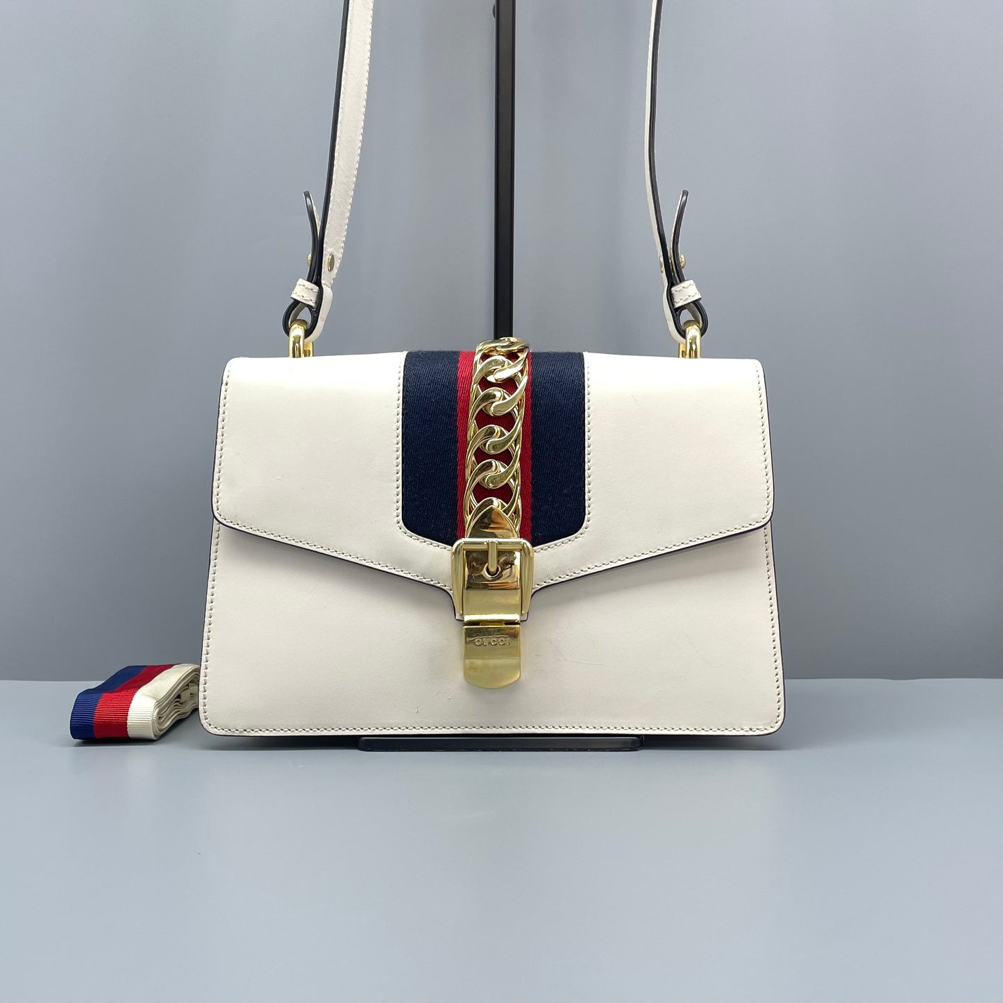 Gucci - Sylvie - Leather and Fabric - White with Red and Blue accents - (Medium)