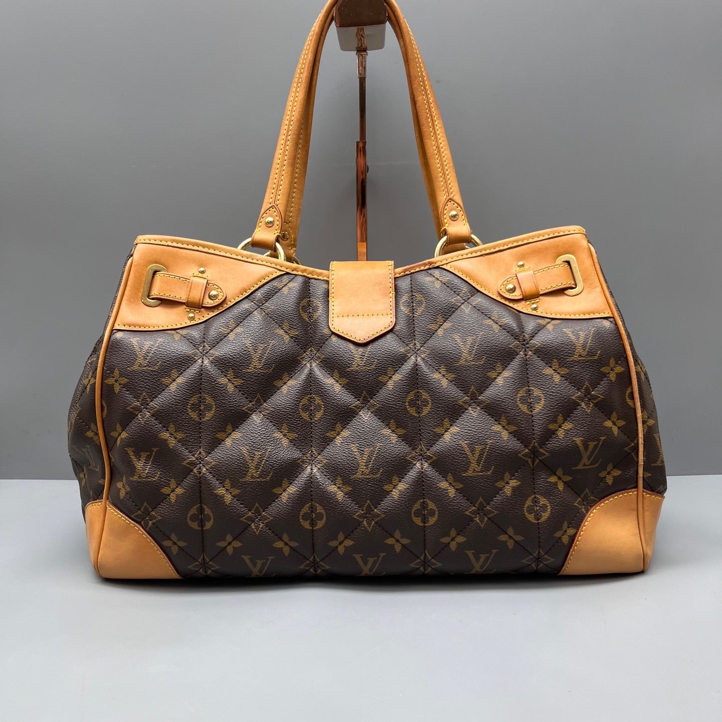 Louis Vuitton - Monogram Quilted Satchel - Monogram coated canvas with Vachetta leather trim - Brown - (Medium)