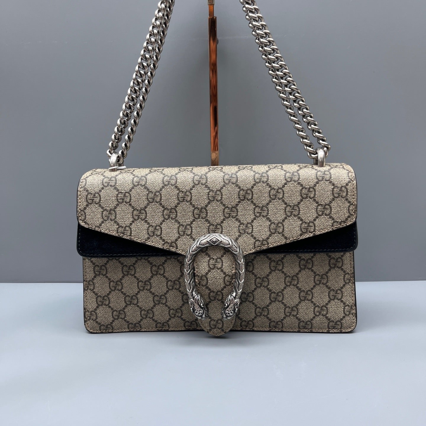 Gucci - Dionysus Shoulder Bag - GG Supreme coated canvas with black suede and leather trim - Beige and Black - (medium)