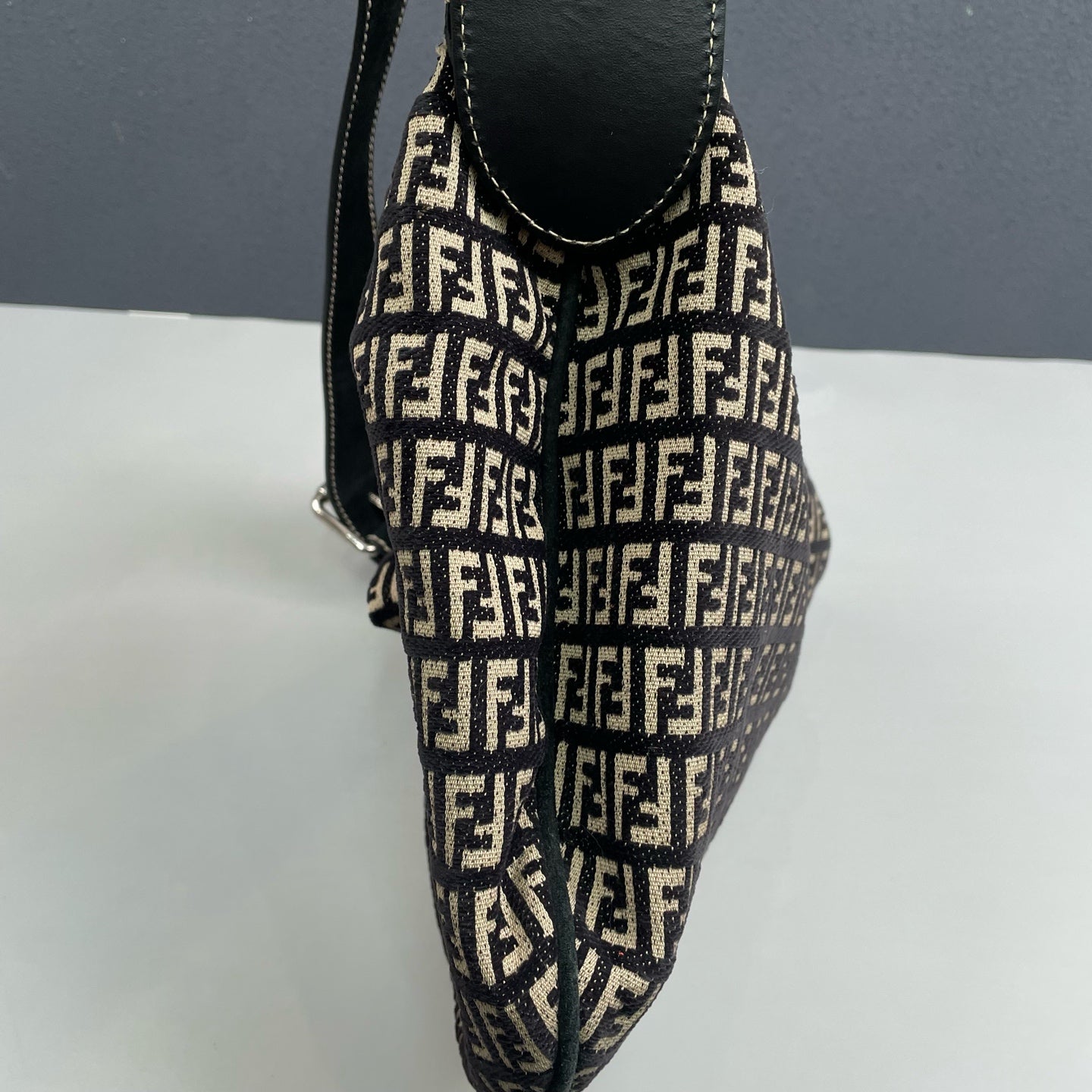 Fendi - Shoulder Bag - Jacquard canvas with leather trim - Black and Beige - (medium)