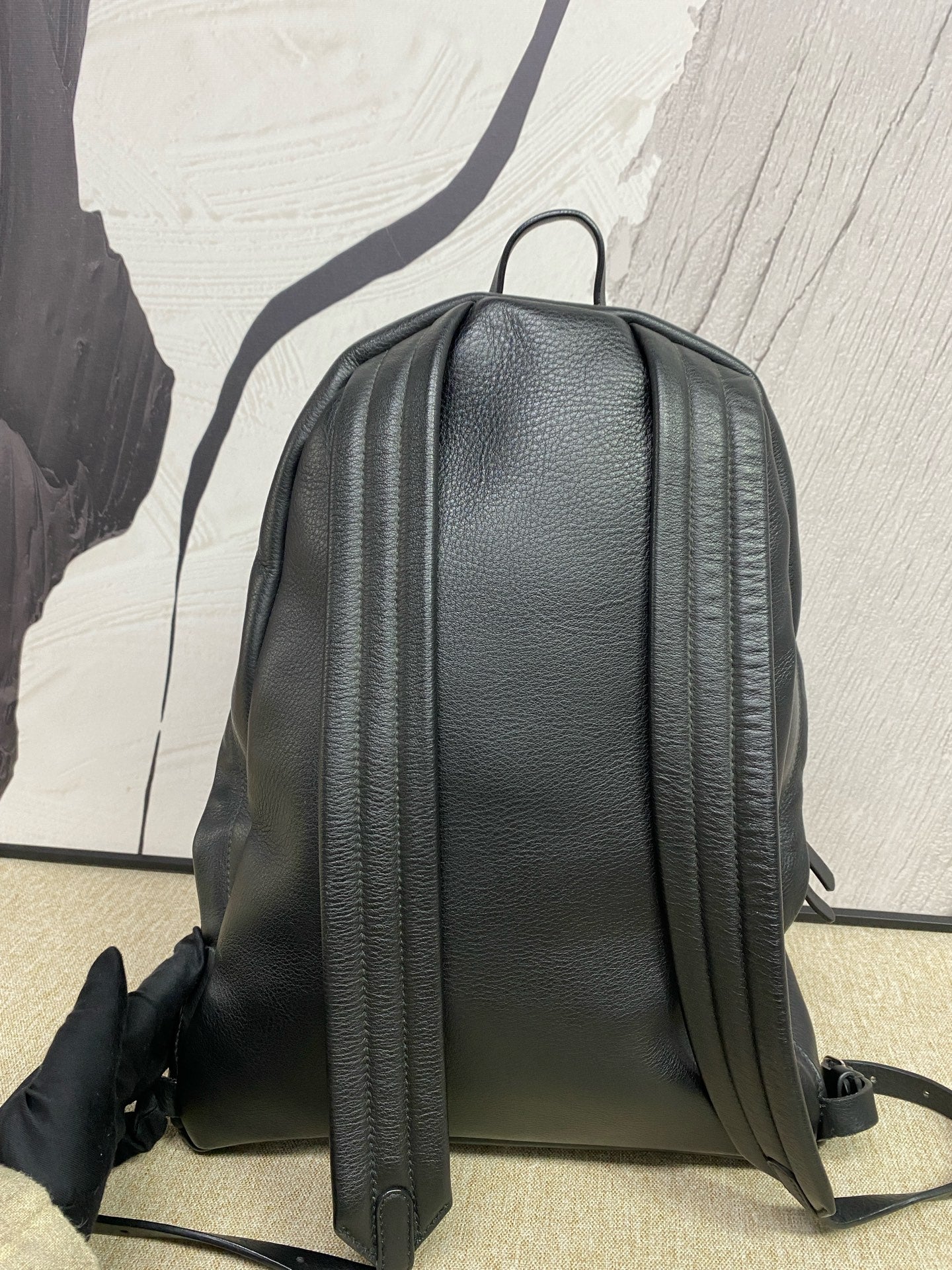 Balenciaga - Everyday Backpack - Leather - Black - (Medium)