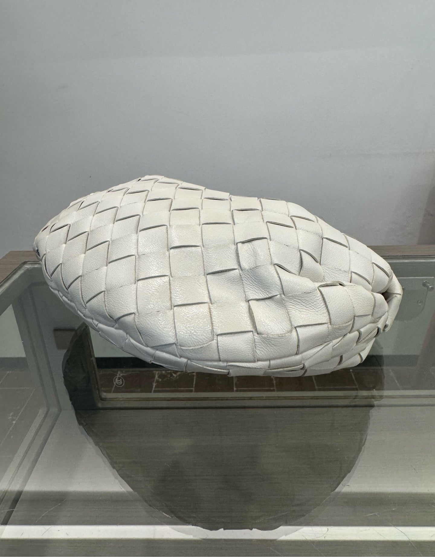Bottega Veneta - Mini Jodie - Lambskin leather - White - (mini)