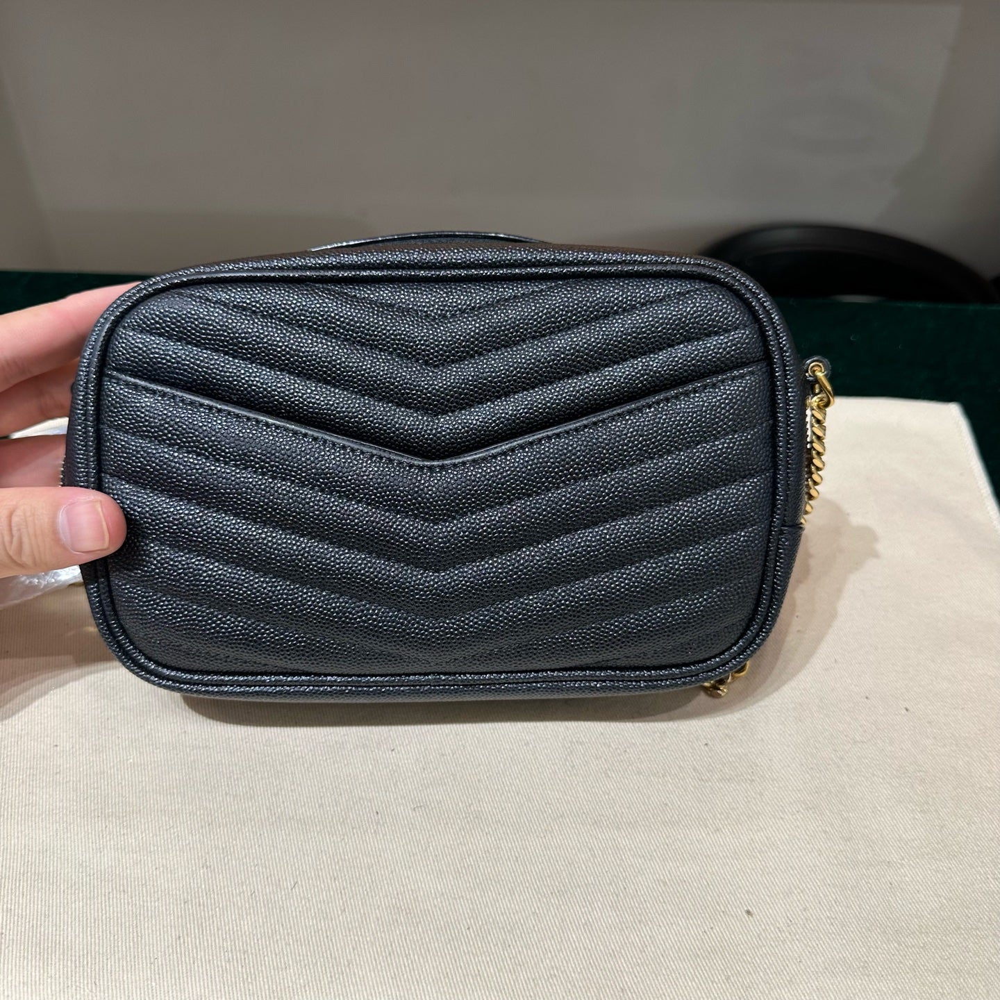 Saint Laurent - Lou Camera Bag - Grained leather - Black - (mini)