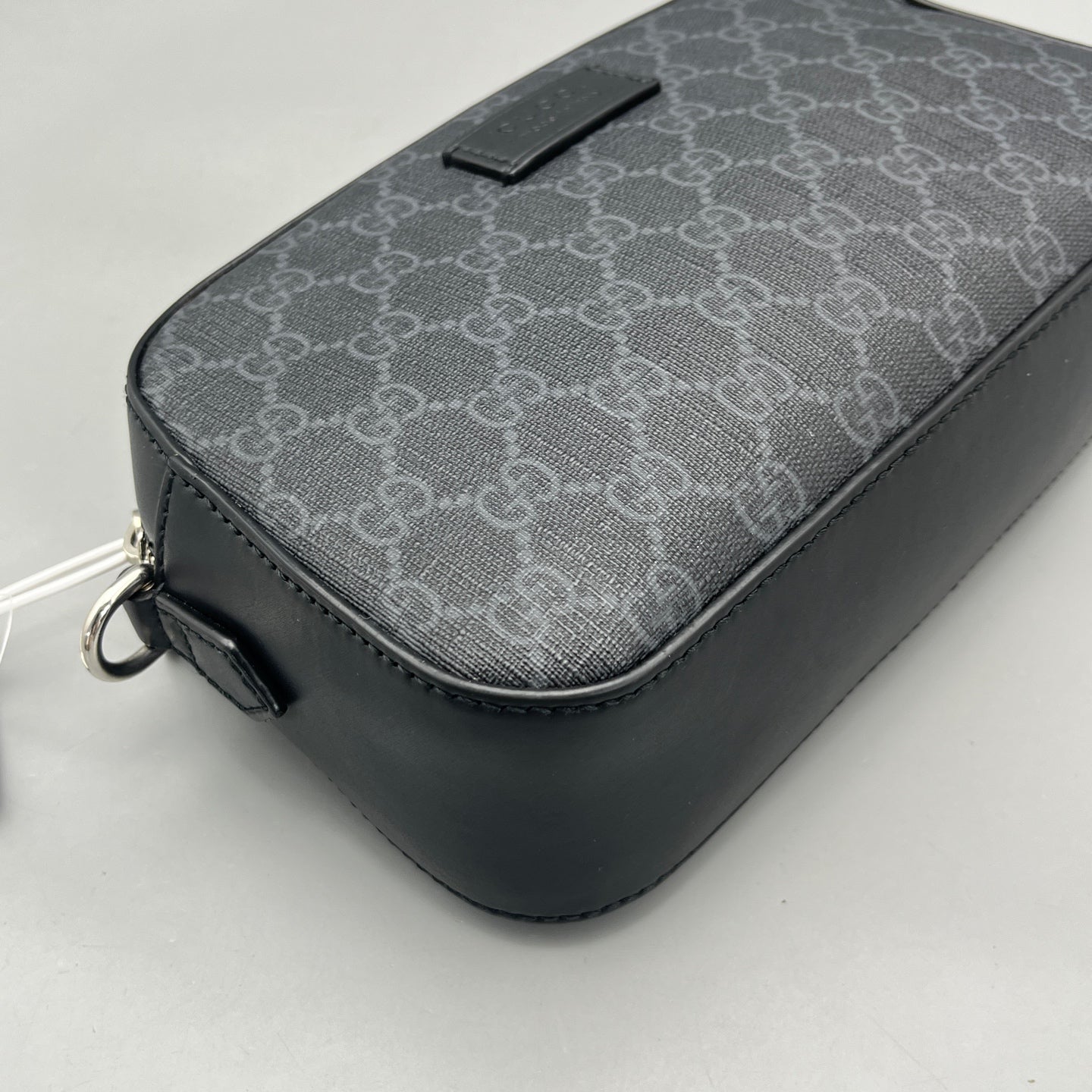 Gucci - GG Supreme Camera Bag - Synthetic - Black - (small)