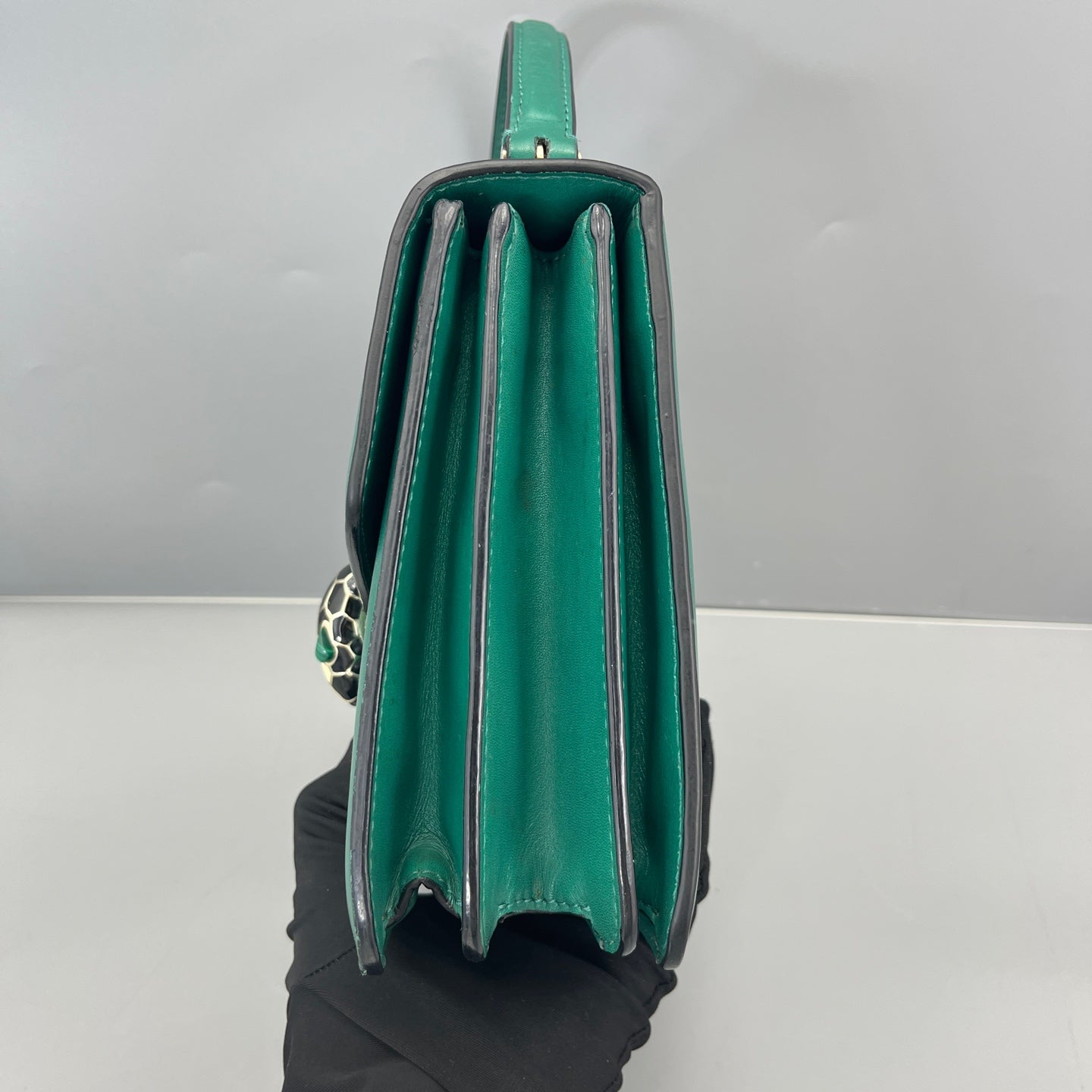 Bvlgari - Serpenti Forever Accordion Bag - Calfskin leather - Green - (Small)