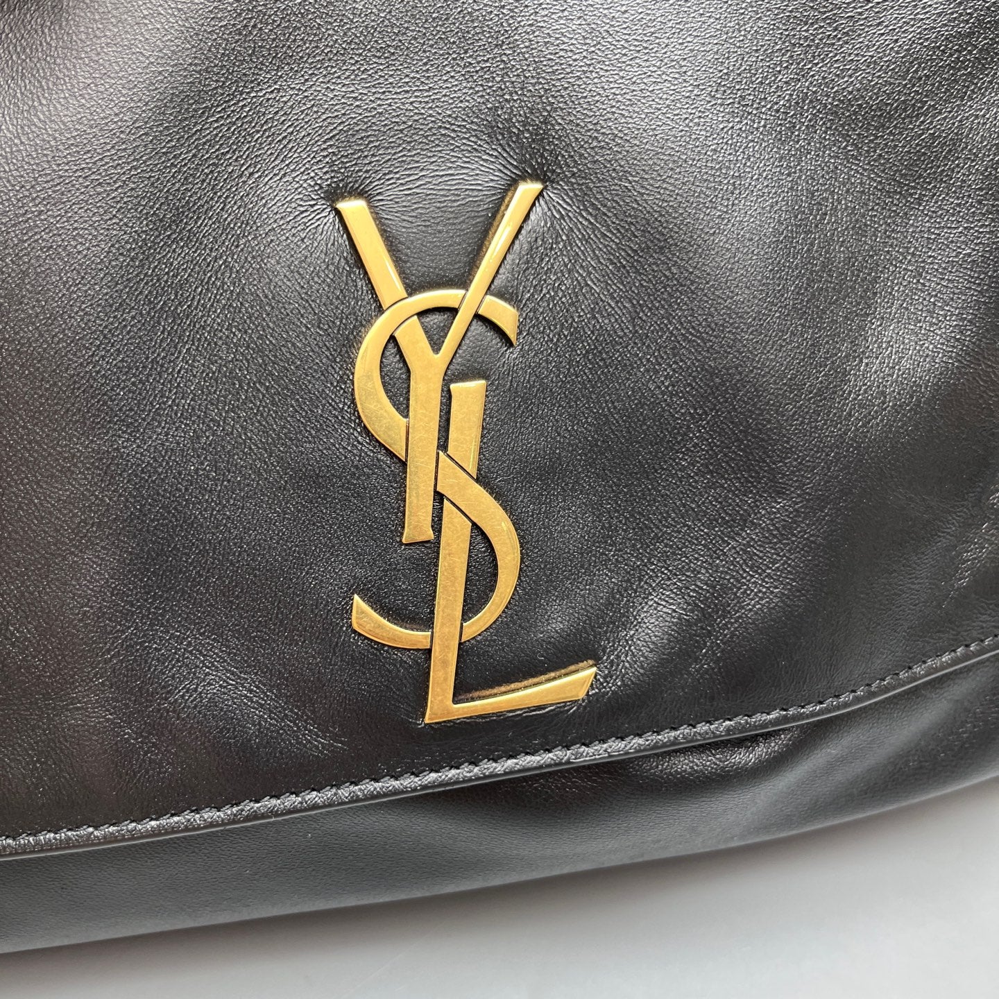 Saint Laurent - Kate - Calfskin leather - Black - (medium)