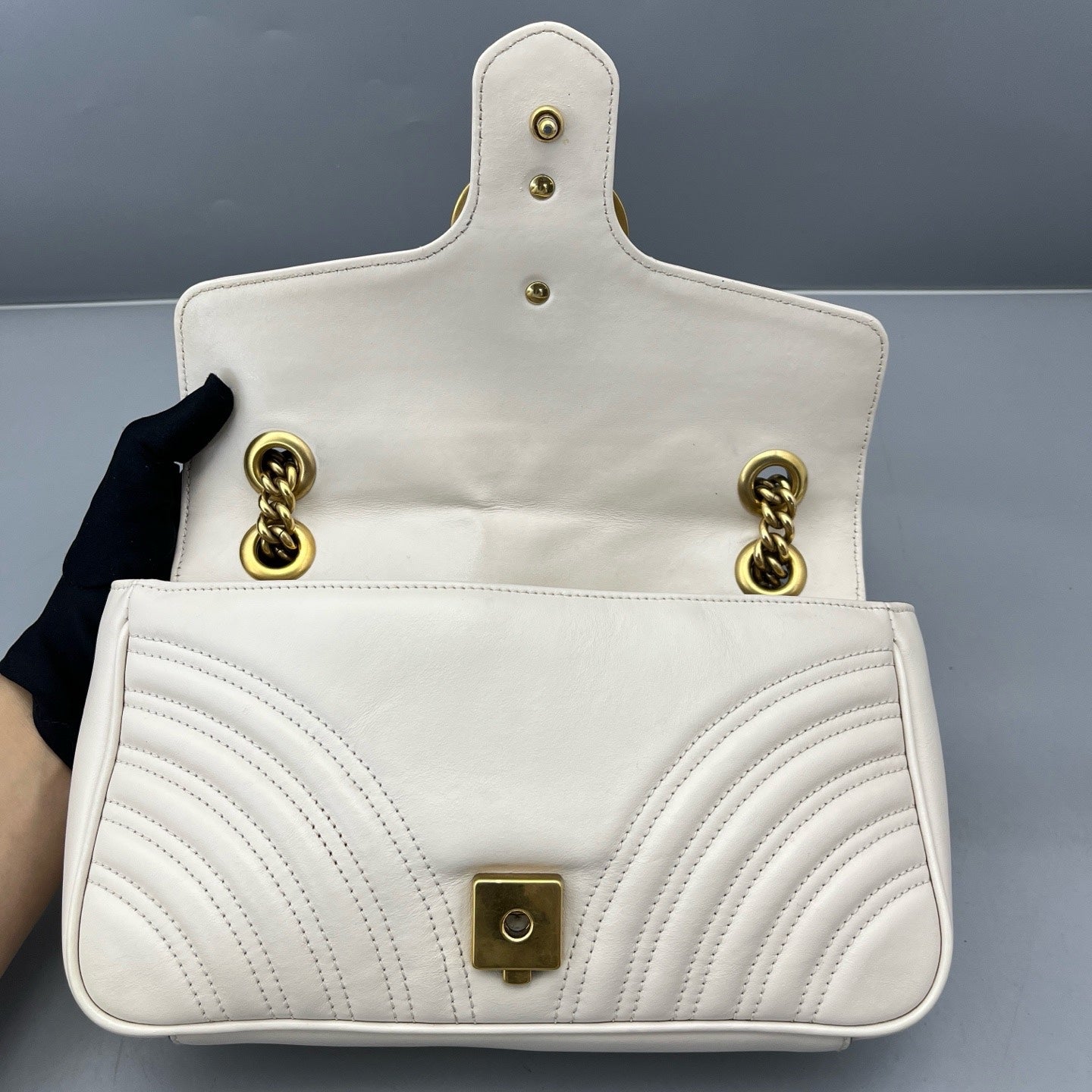 Gucci - Marmont - Matelassé leather - White - (Medium)