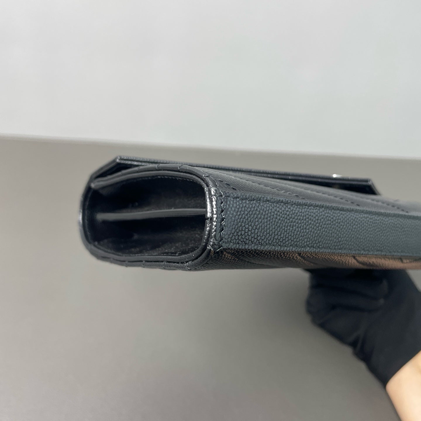 Saint Laurent - Envelope Wallet on Chain (WOC) - Caviar leather - Black - (mini)