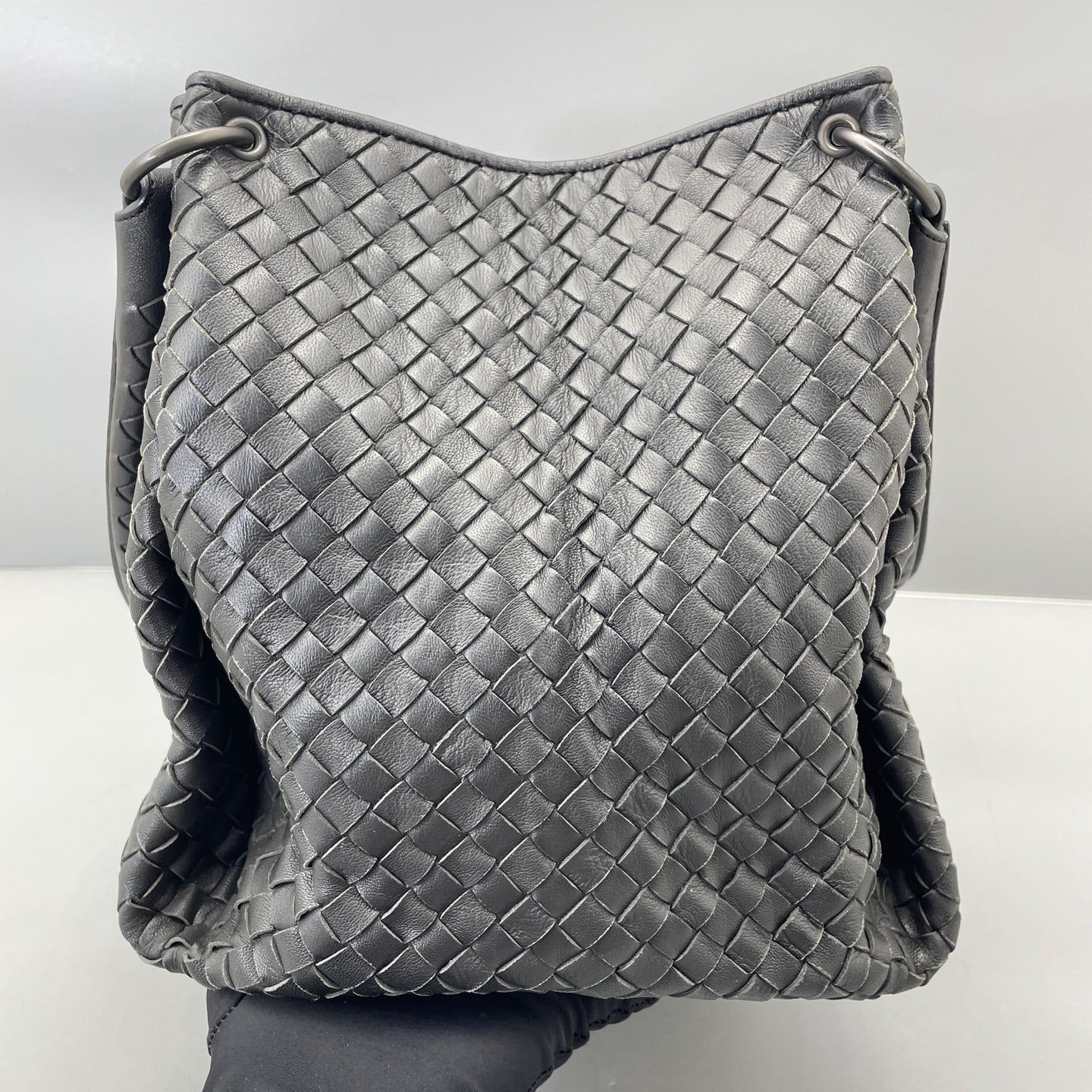 Bottega Veneta - Intrecciato Top Handle Shoulder Bag - Leather - Black - (medium)